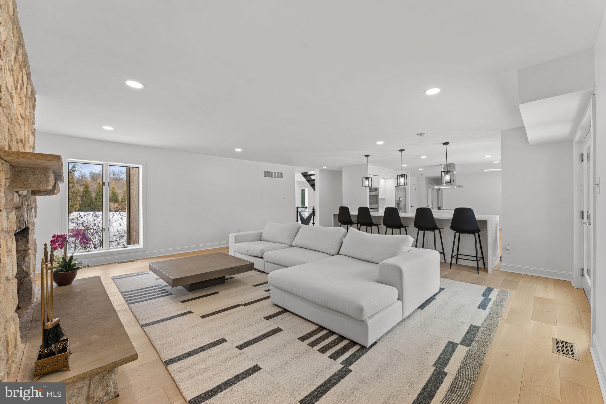 NORTHAMPTON ESTS - Residential