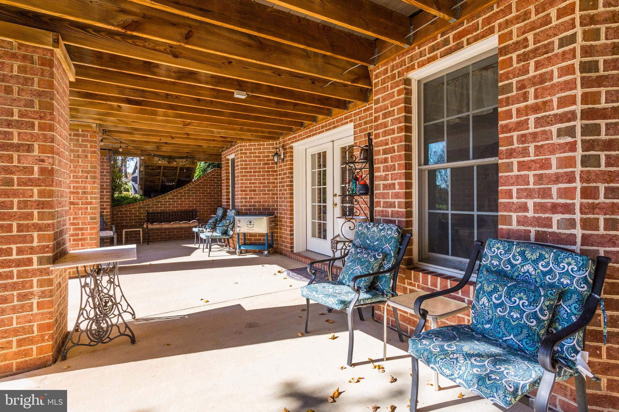 PATERNAL GIFT FARM - Residential