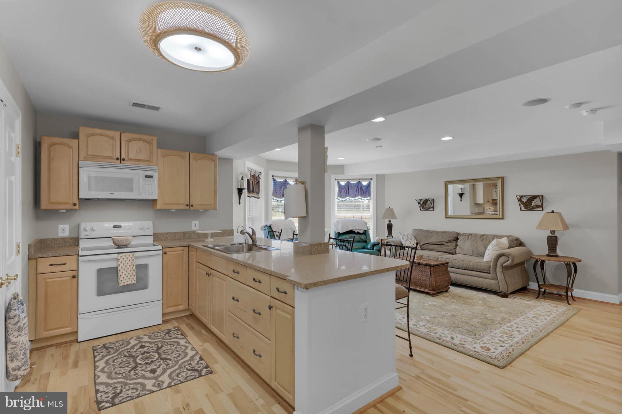 PATERNAL GIFT FARM - Residential