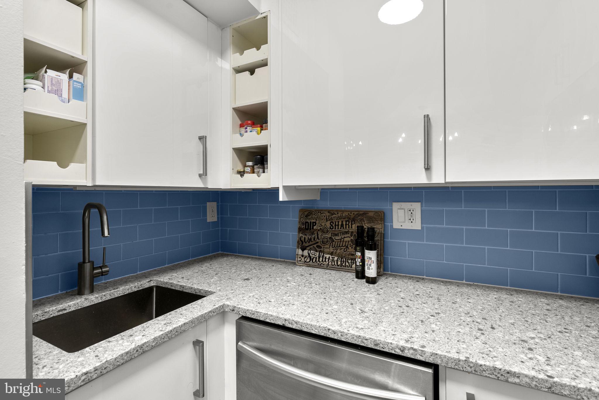 GLOVER PARK - Residential