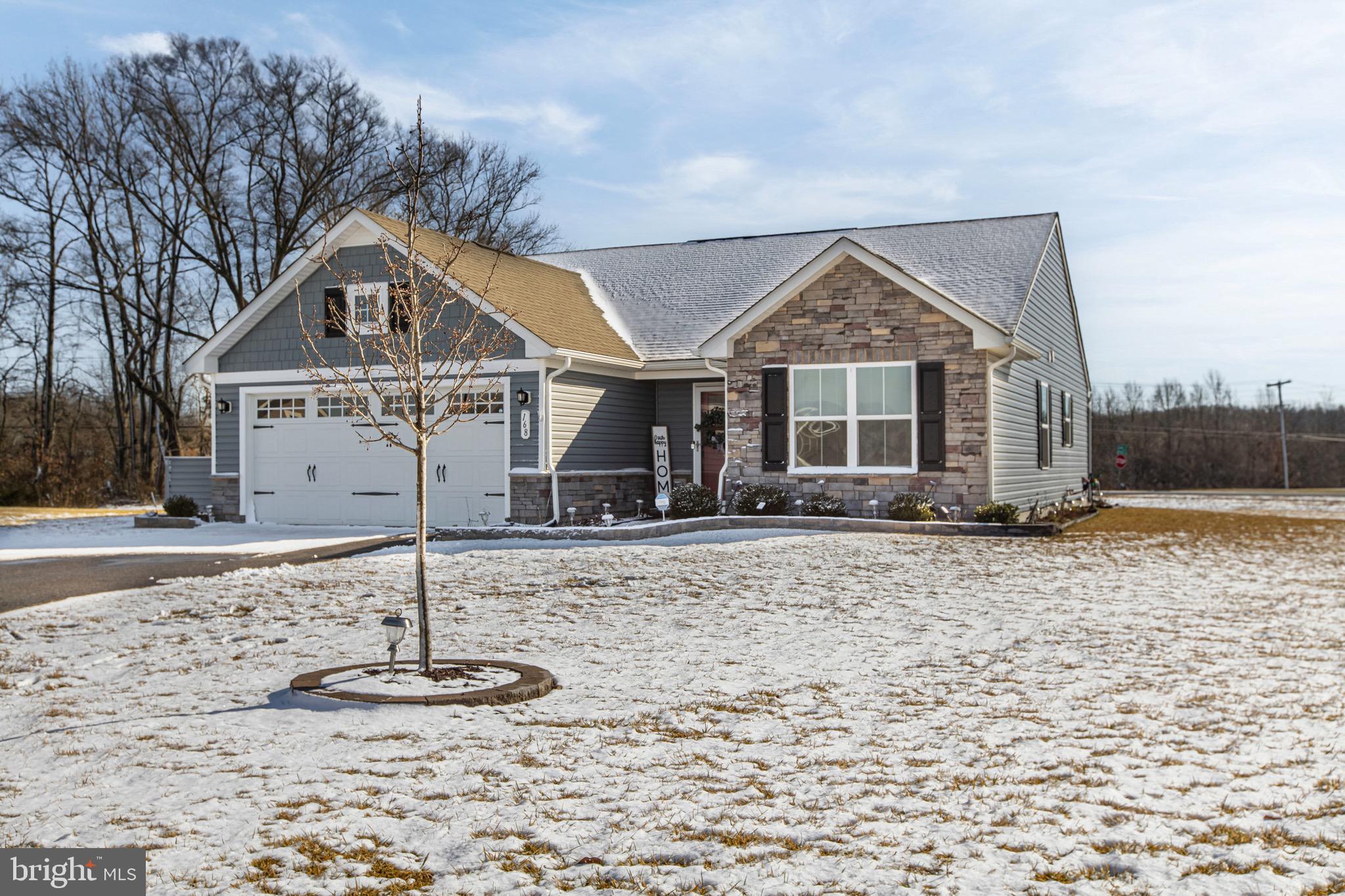 VERONA WOODS - Residential