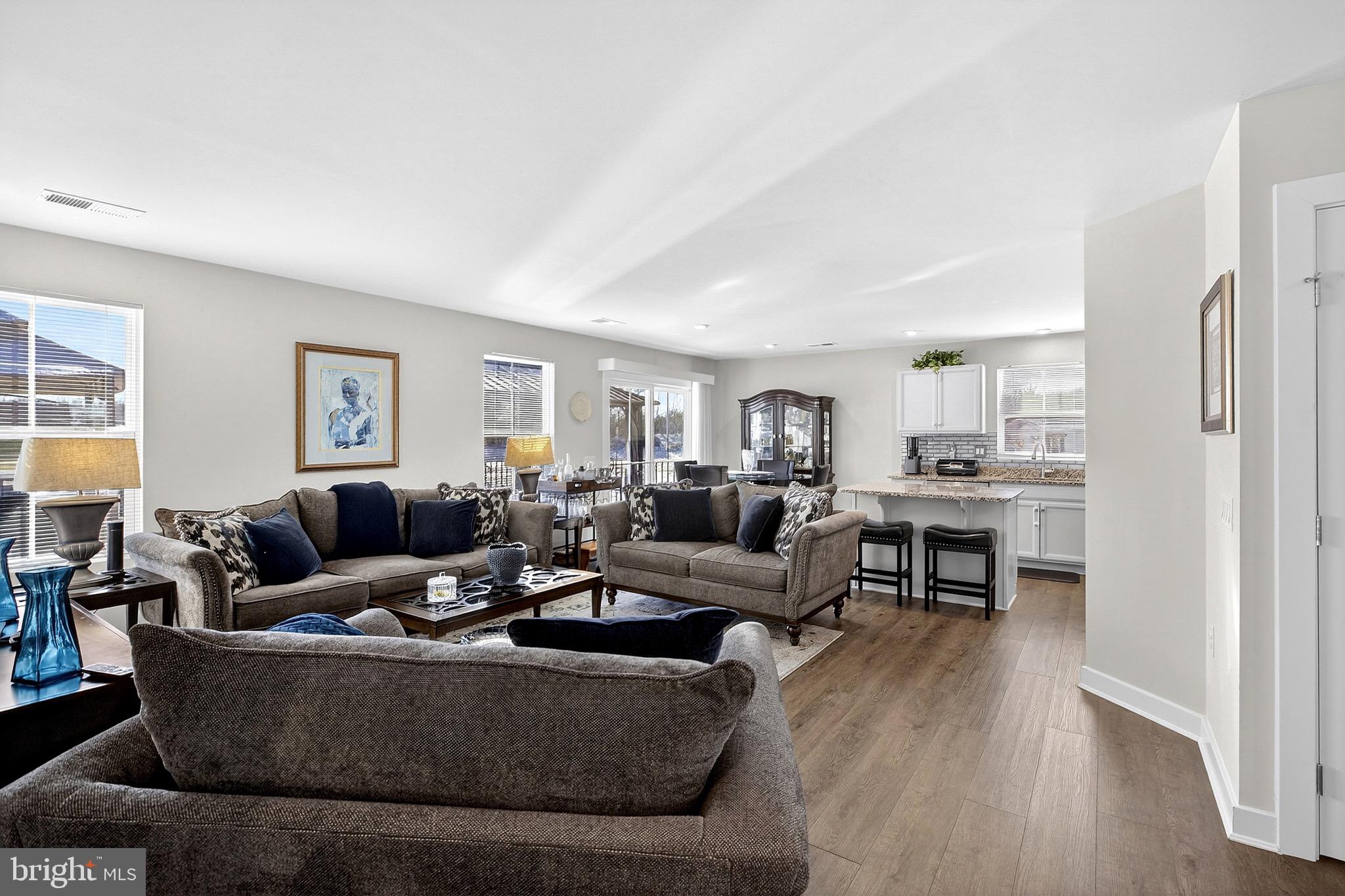 VERONA WOODS - Residential