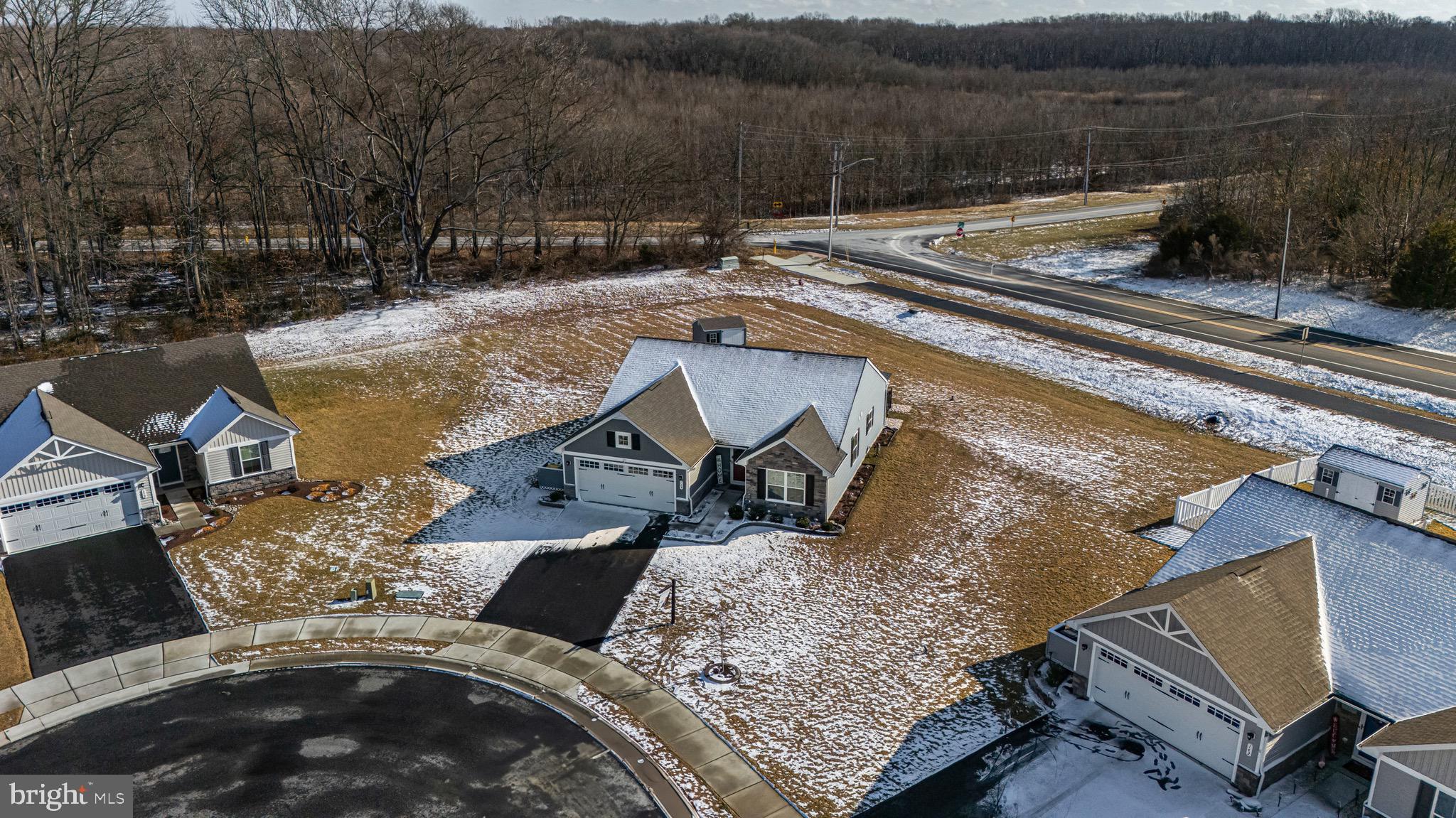 VERONA WOODS - Residential