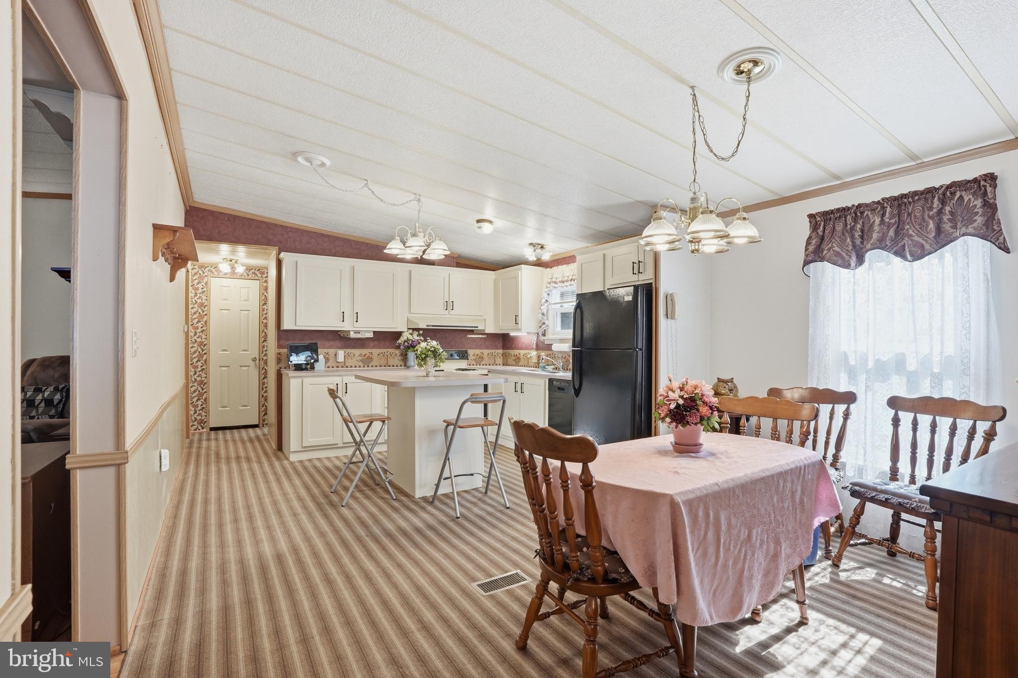 HIDDEN SPRINGS - Residential