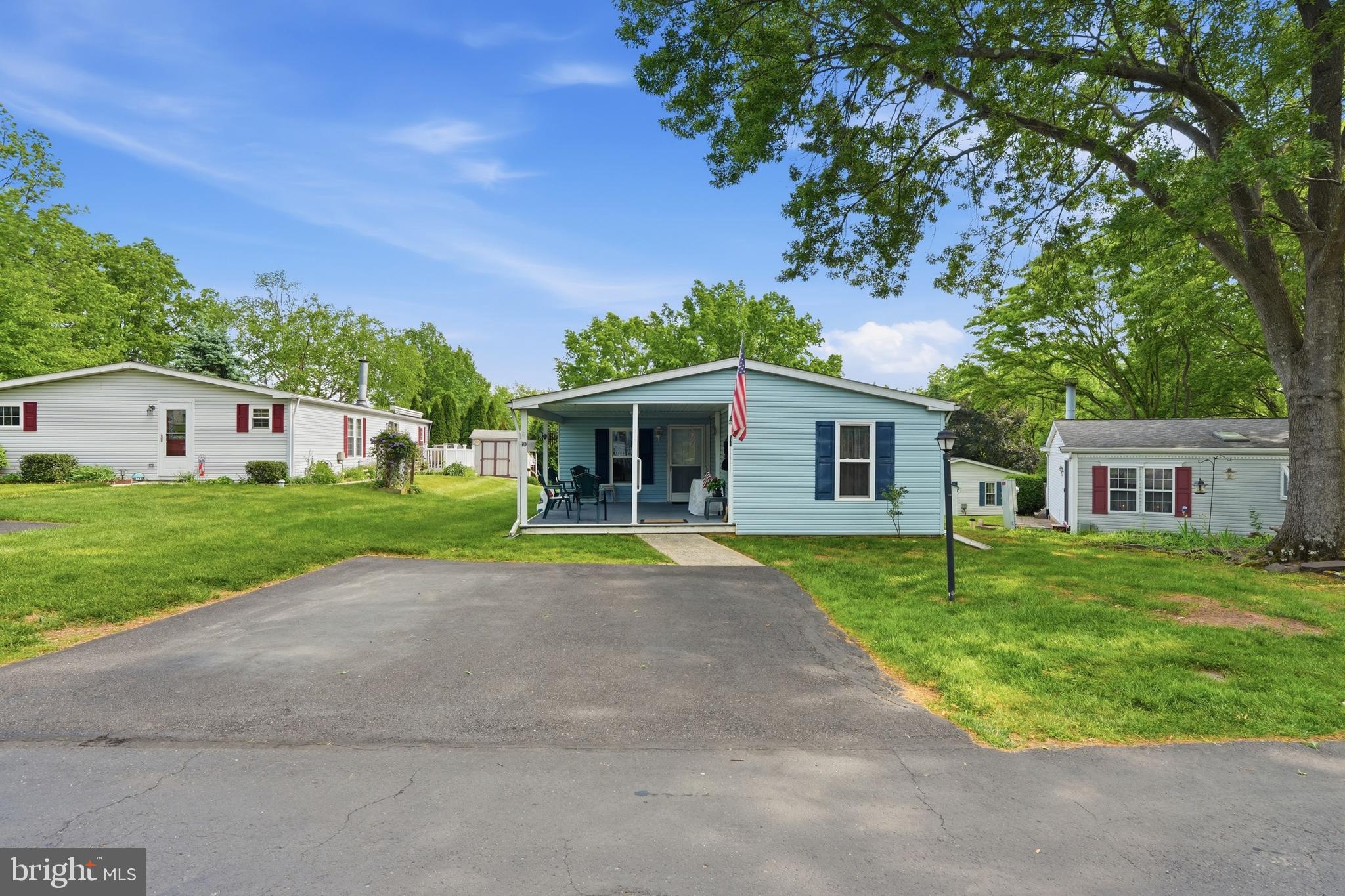 HIDDEN SPRINGS - Residential
