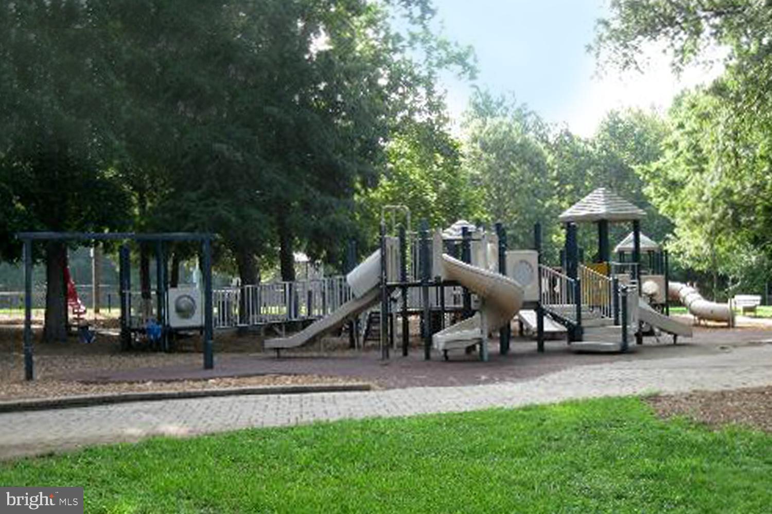 NORTHVIEW AT BELAIR VILLAGE - Residential