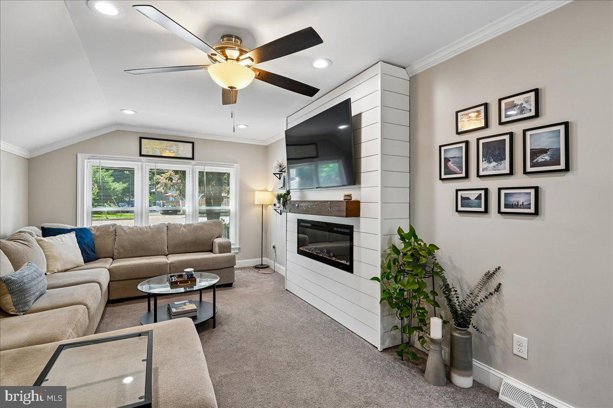 PASADENA - Residential