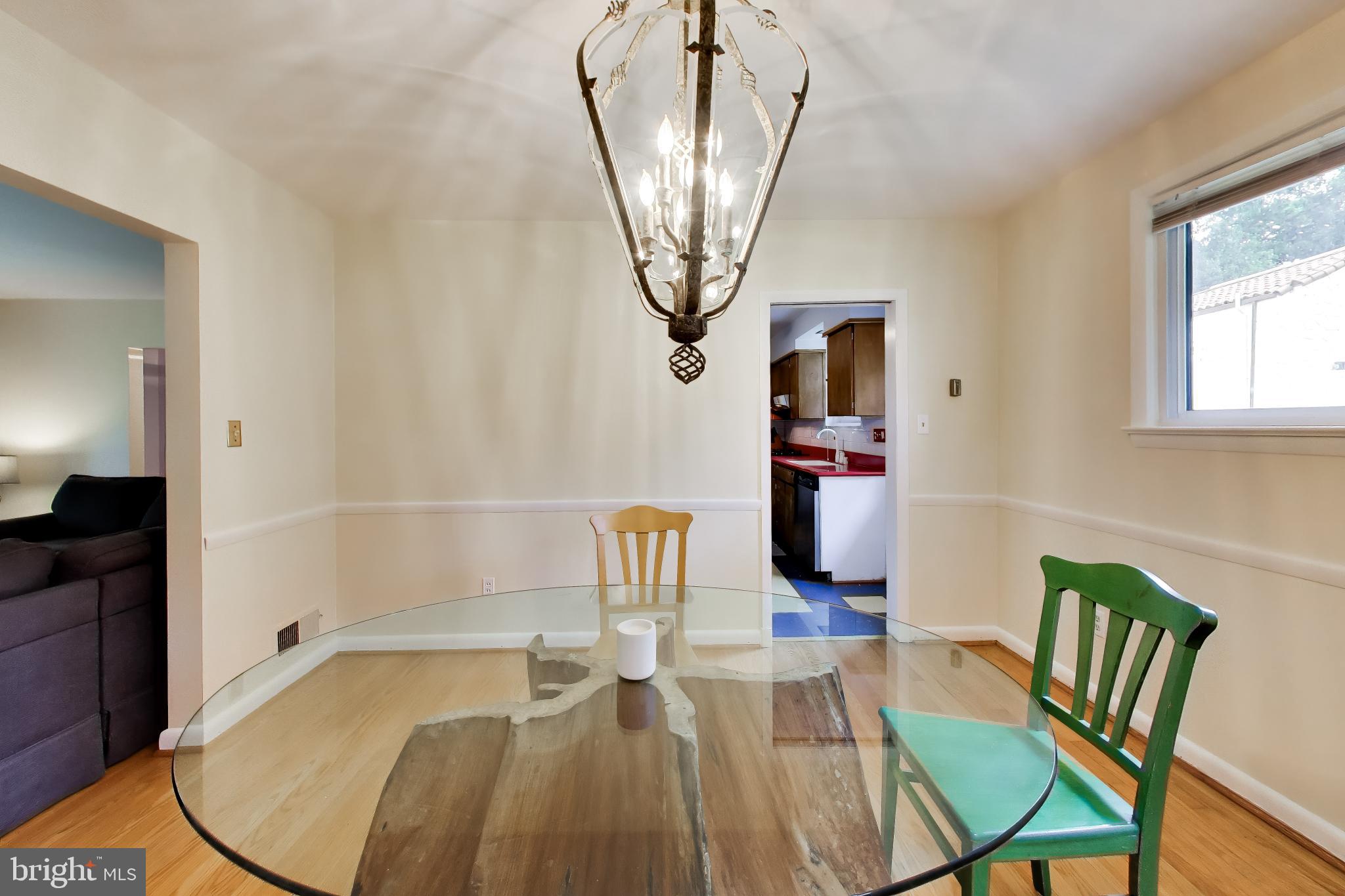 SEVEN OAKS - Residential