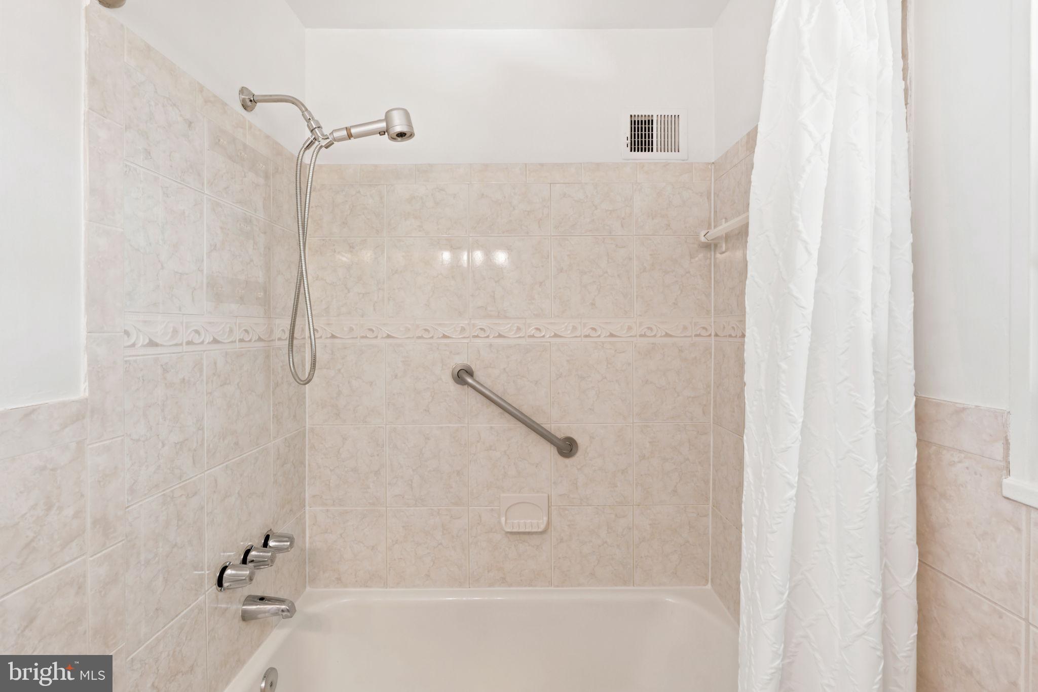 MARLOW HEIGHTS - Residential