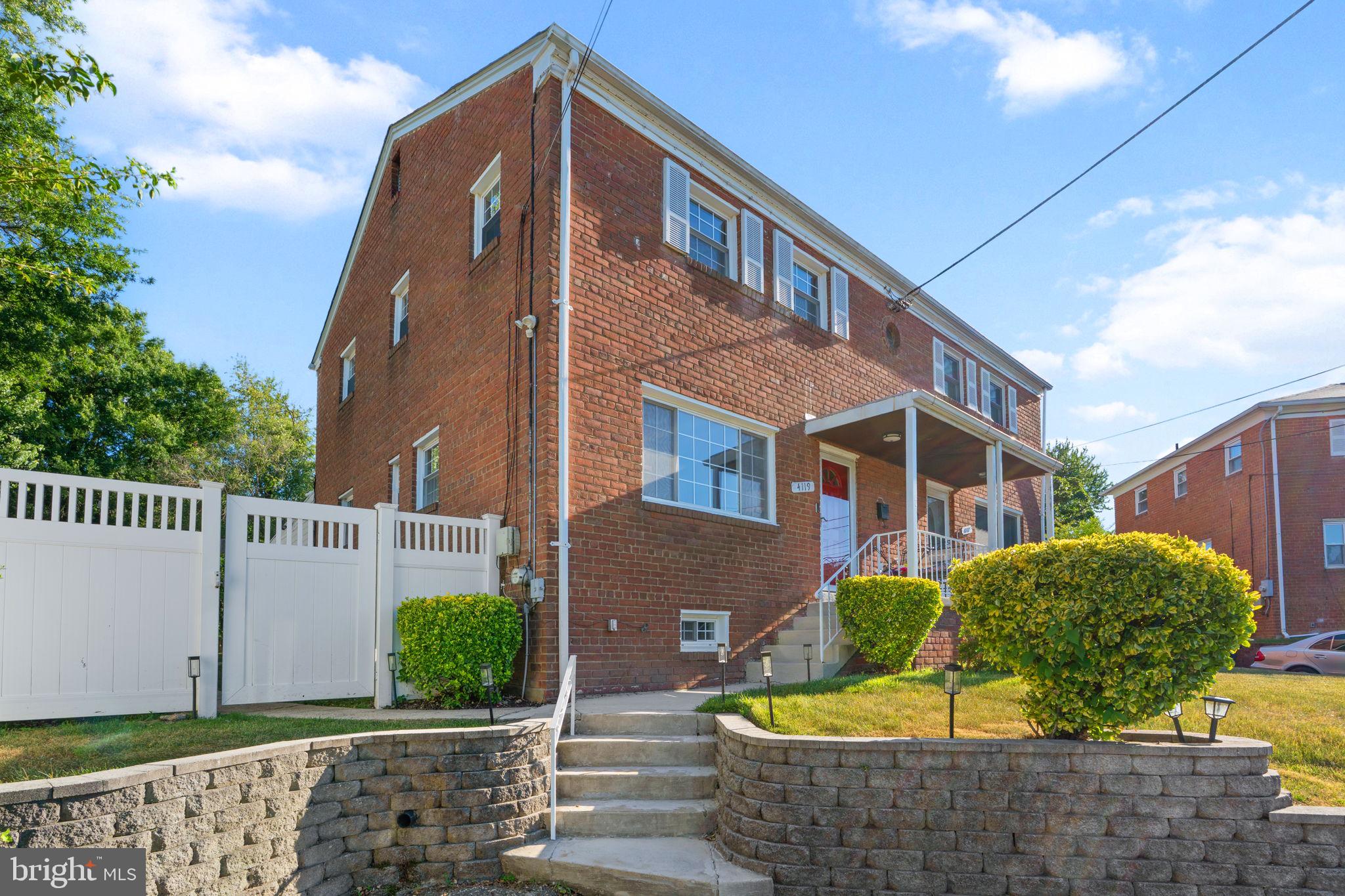 MARLOW HEIGHTS - Residential