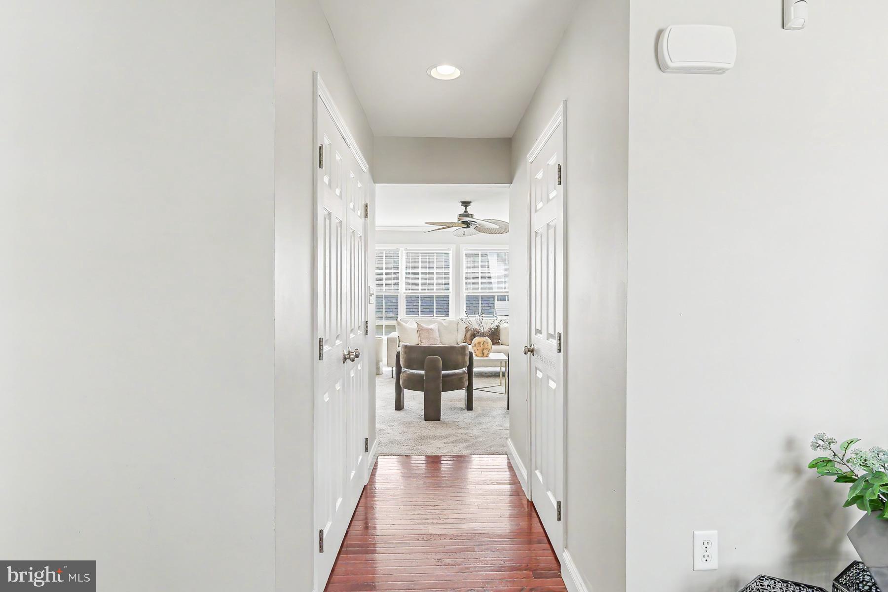 FLORIN HILL - Residential