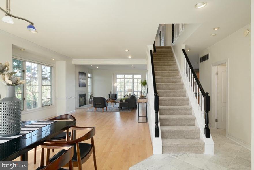 DAYLESFORD LAKE - Residential