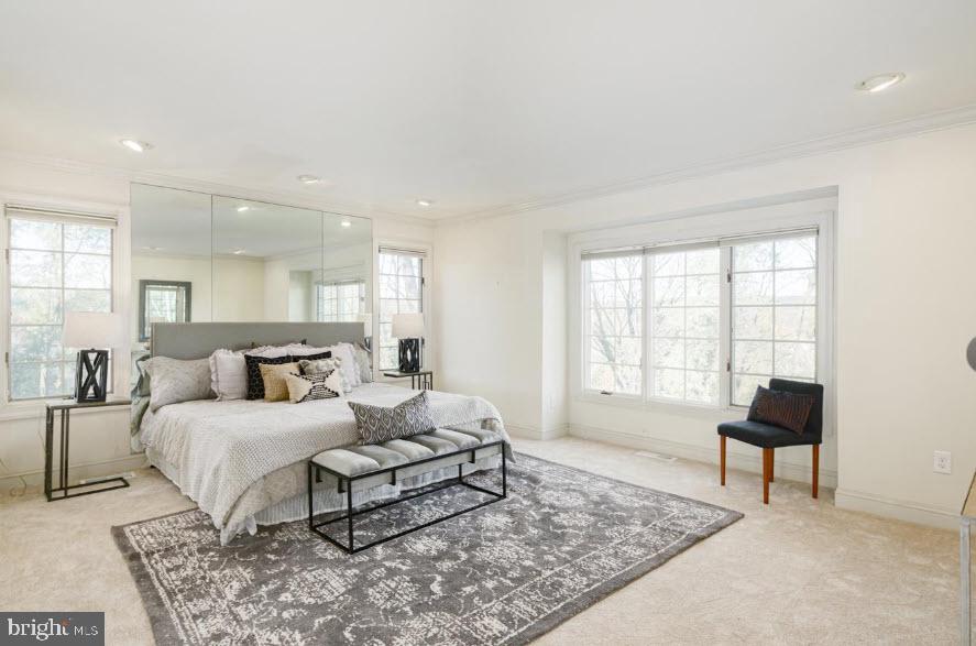 DAYLESFORD LAKE - Residential