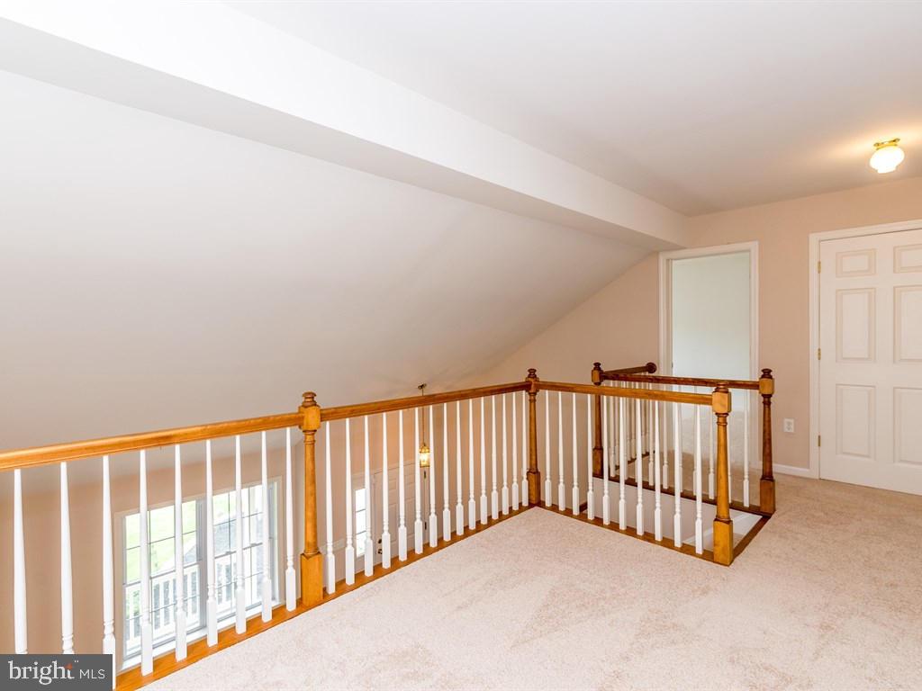 RED ROSE COMMONS - Residential