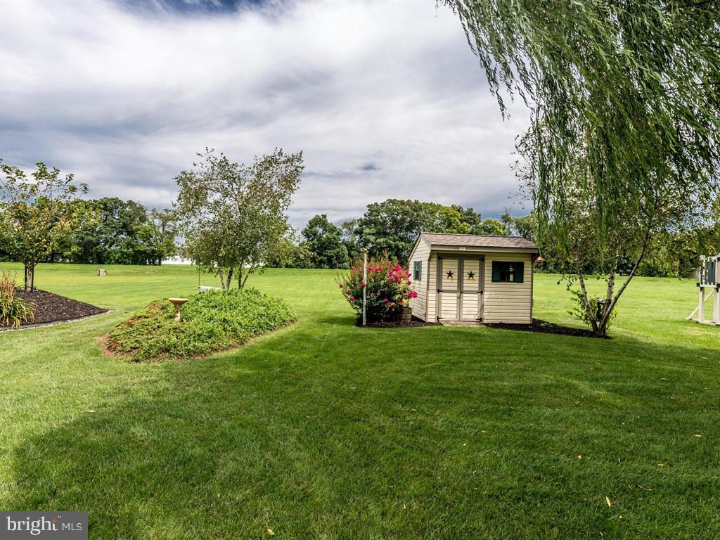 RED ROSE COMMONS - Residential