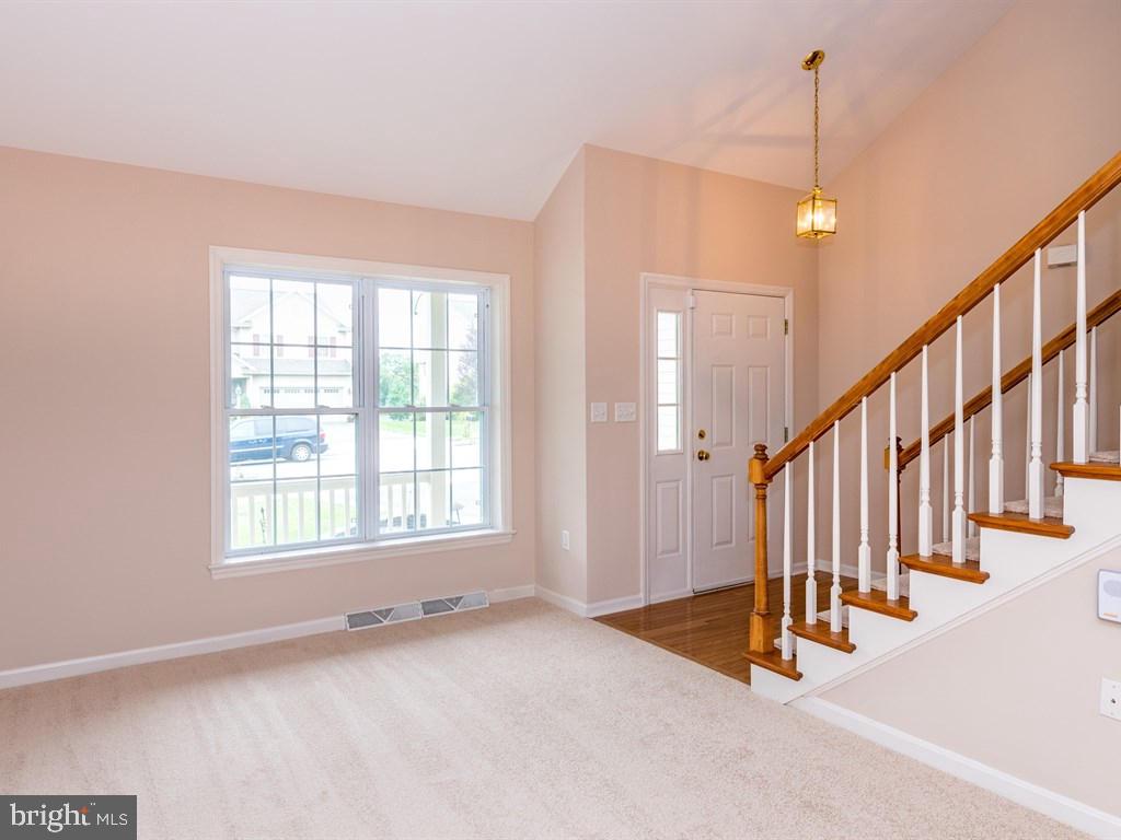 RED ROSE COMMONS - Residential