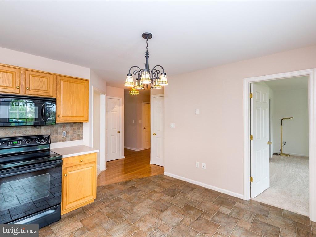 RED ROSE COMMONS - Residential