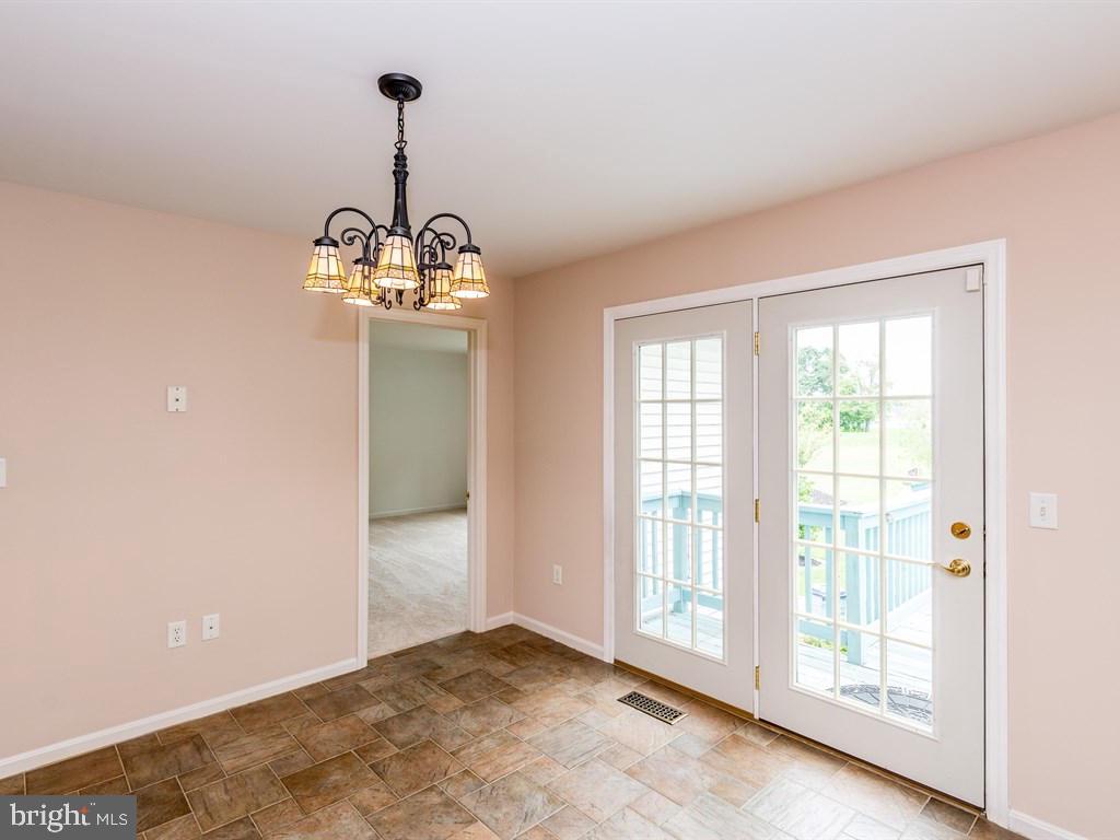 RED ROSE COMMONS - Residential