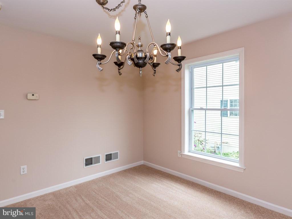 RED ROSE COMMONS - Residential