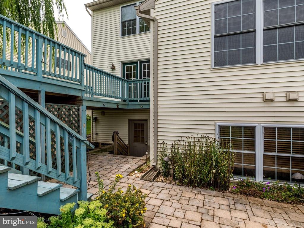 RED ROSE COMMONS - Residential