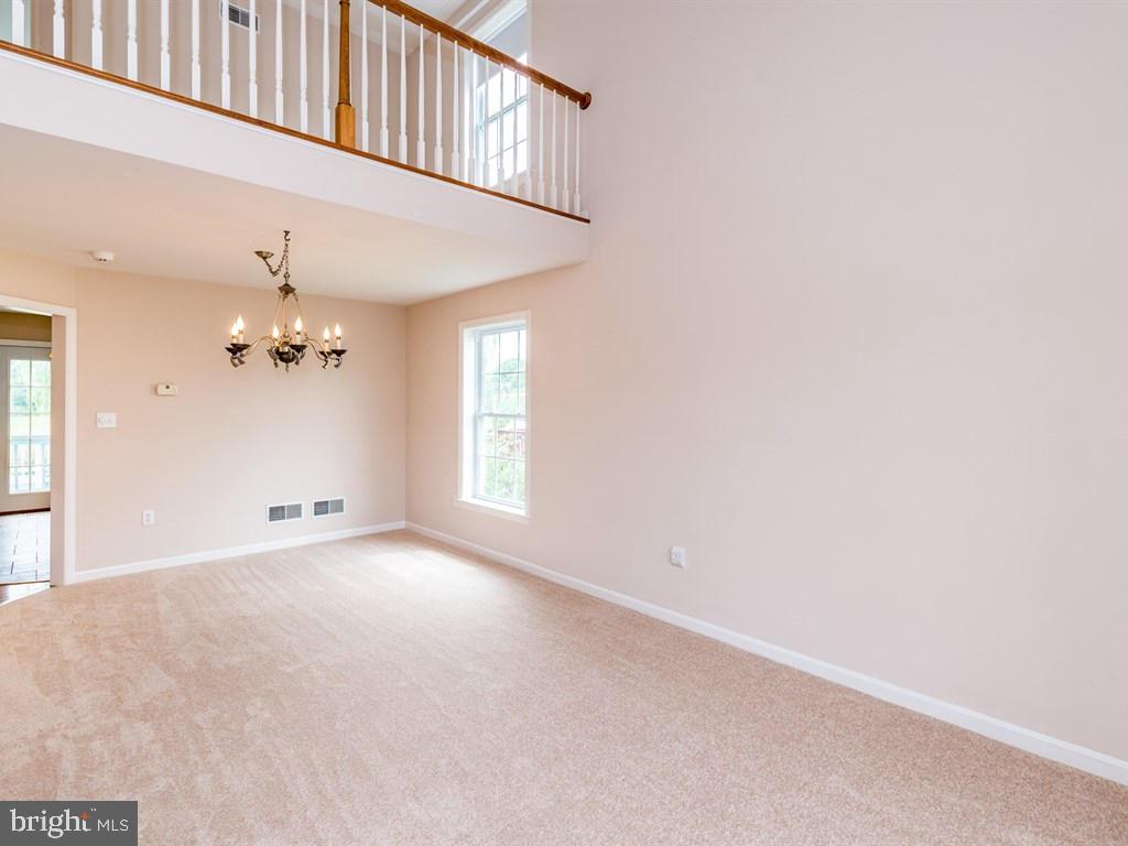 RED ROSE COMMONS - Residential