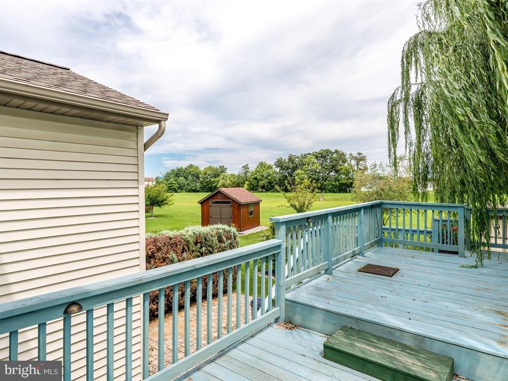 RED ROSE COMMONS - Residential