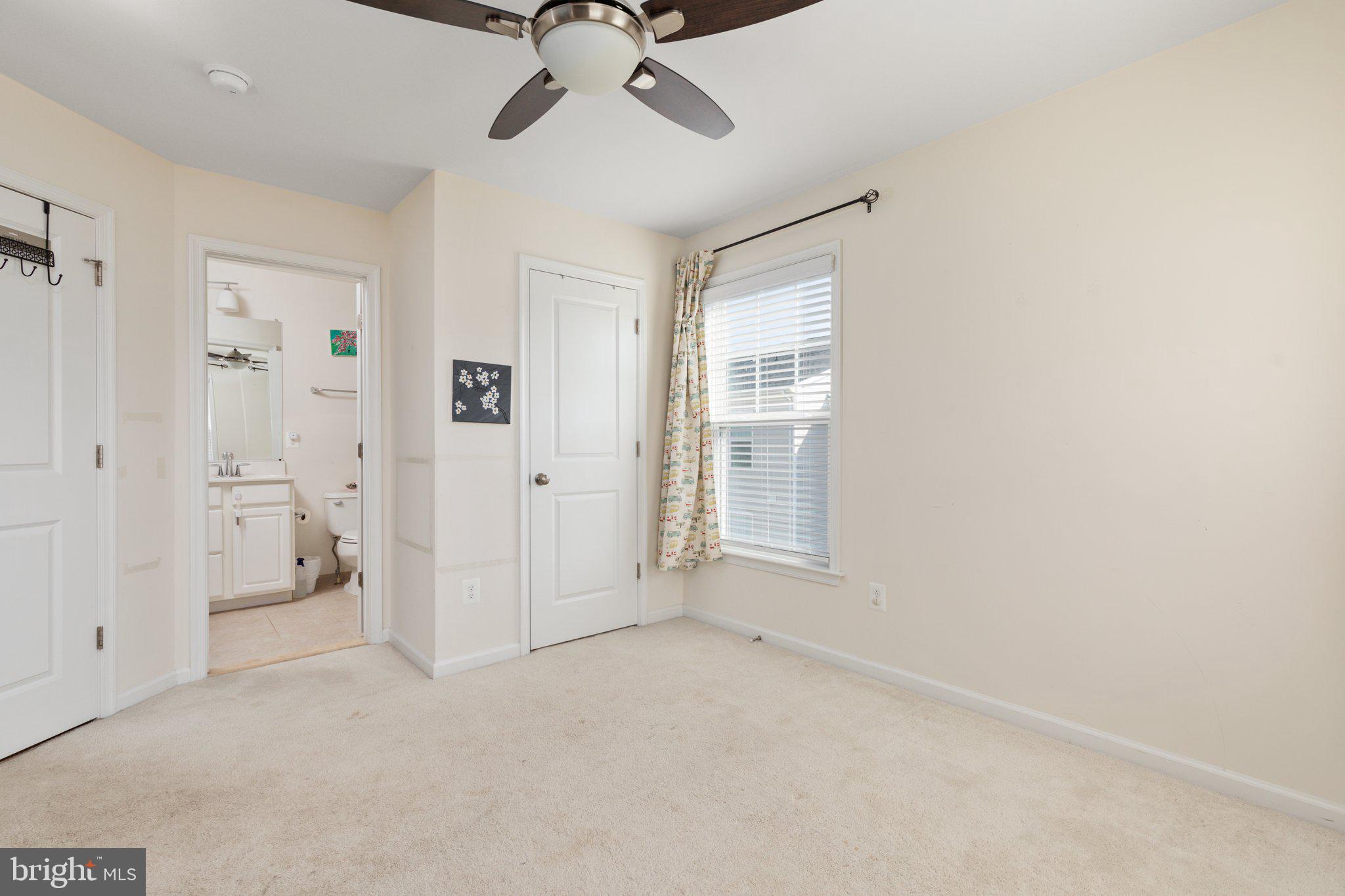 EASTVIEW - Residential Lease