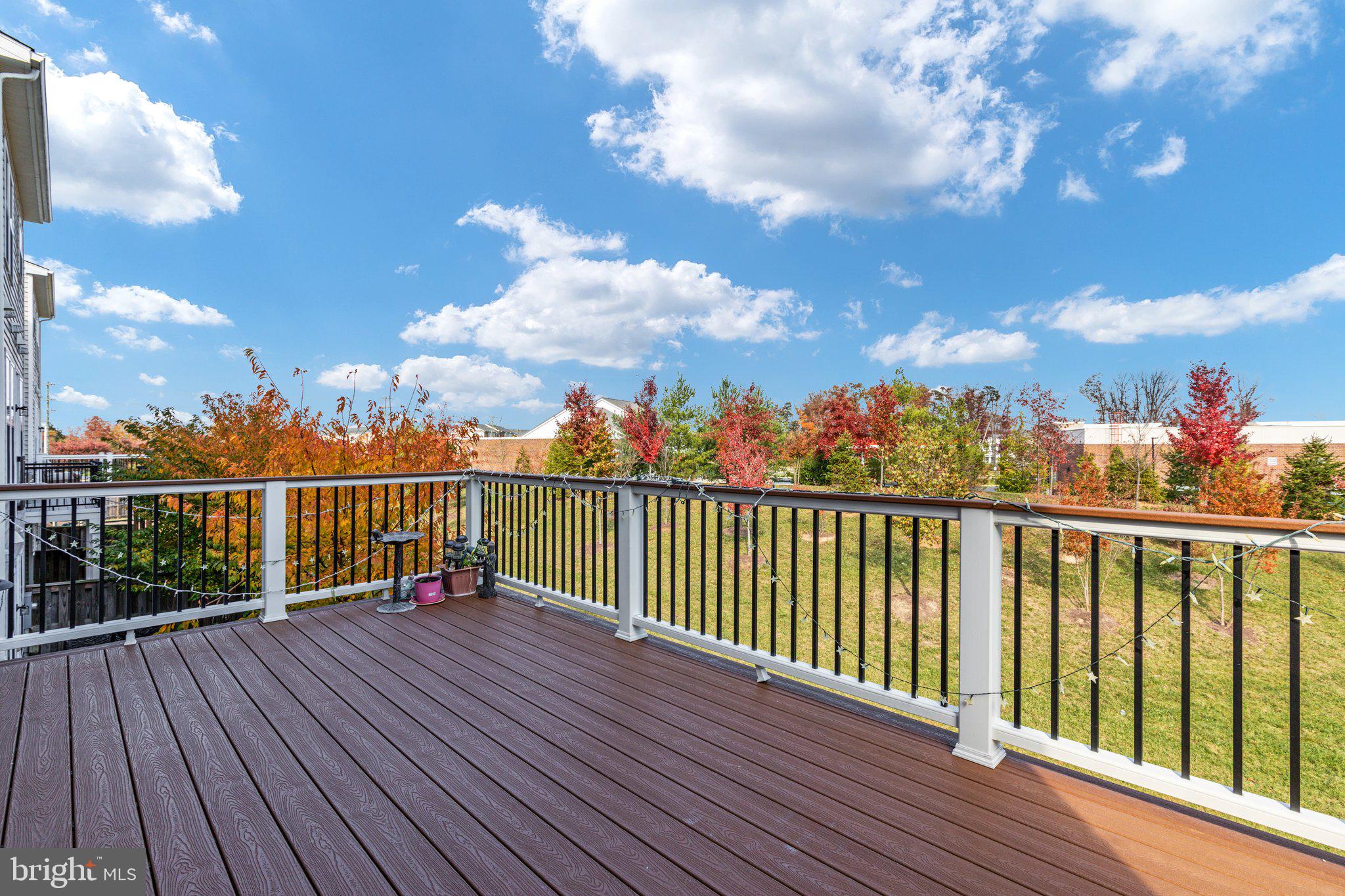 EASTVIEW - Residential Lease