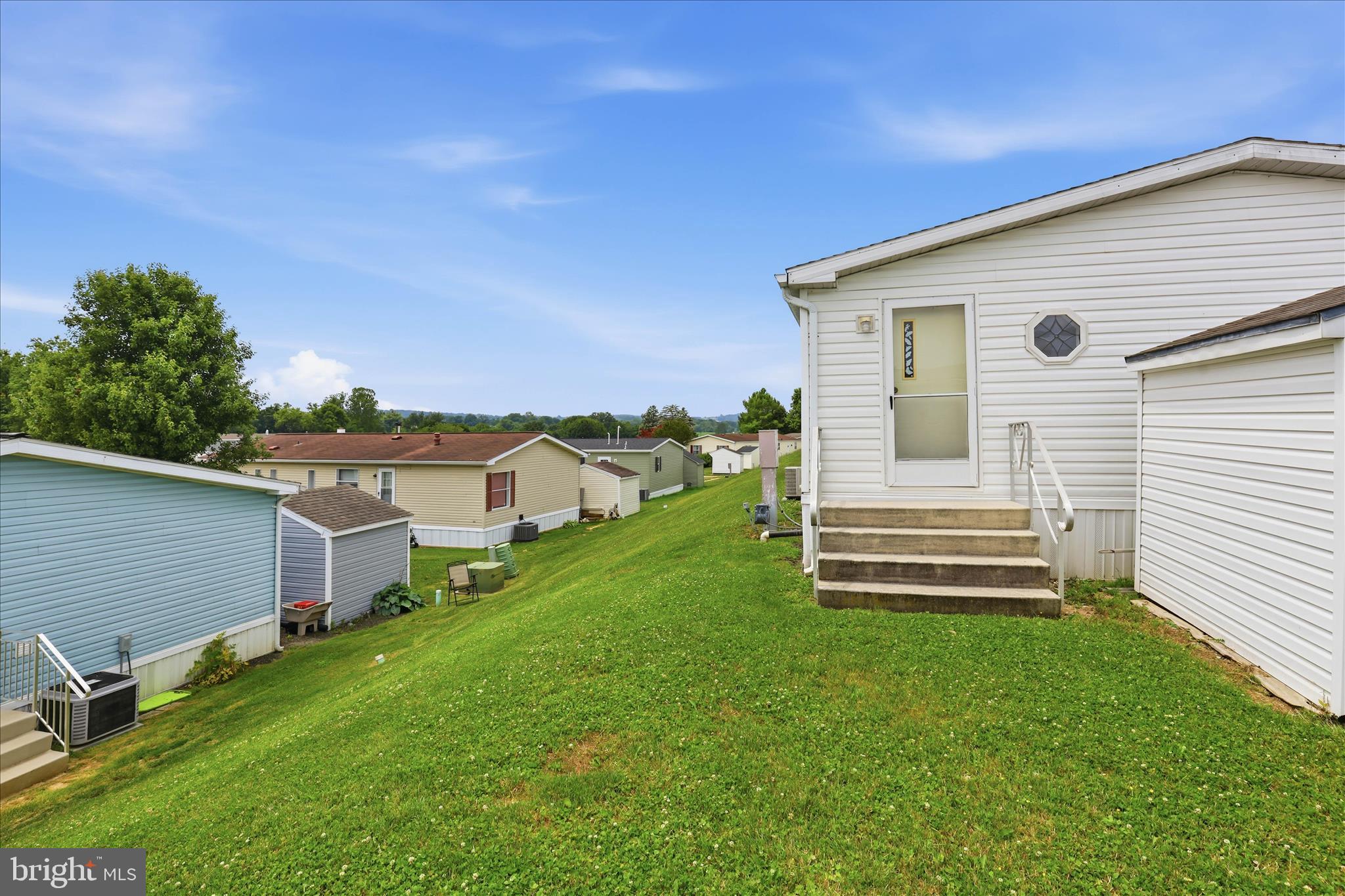 SUNSET ESTATES MHP - Residential