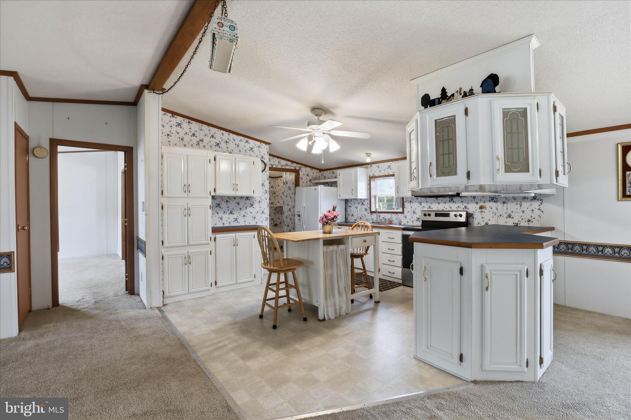 SUNSET ESTATES MHP - Residential