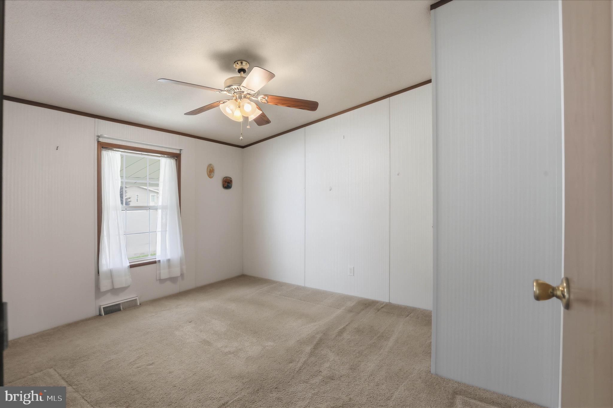 SUNSET ESTATES MHP - Residential