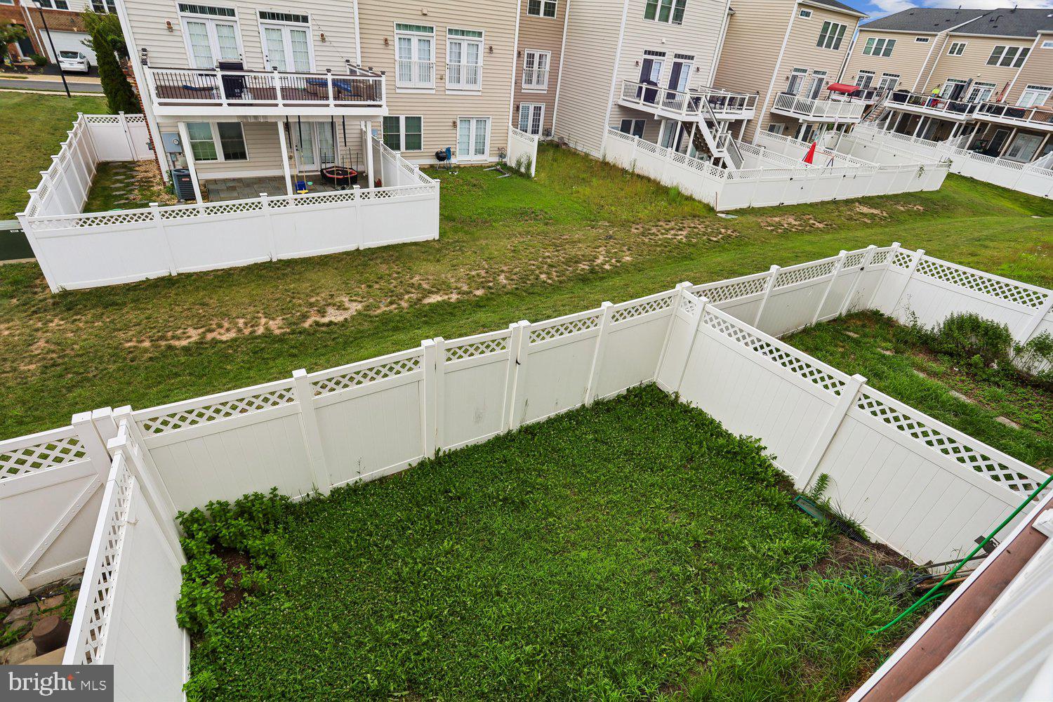 SEVEN HILLS - Residential