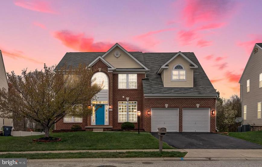 EAST VALLEY OAKS - Residential