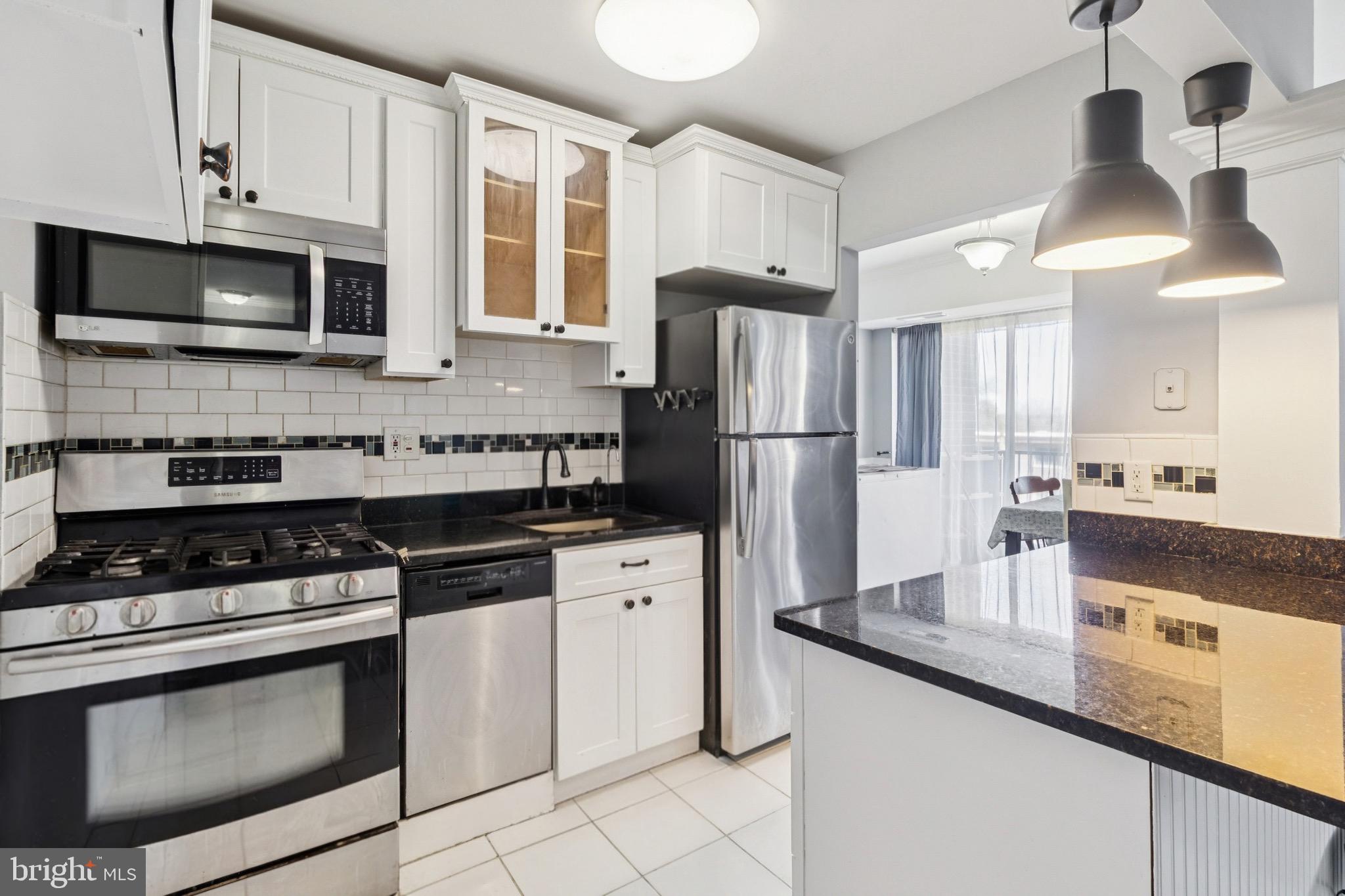 OCCOQUAN RIDGE CONDO - Residential