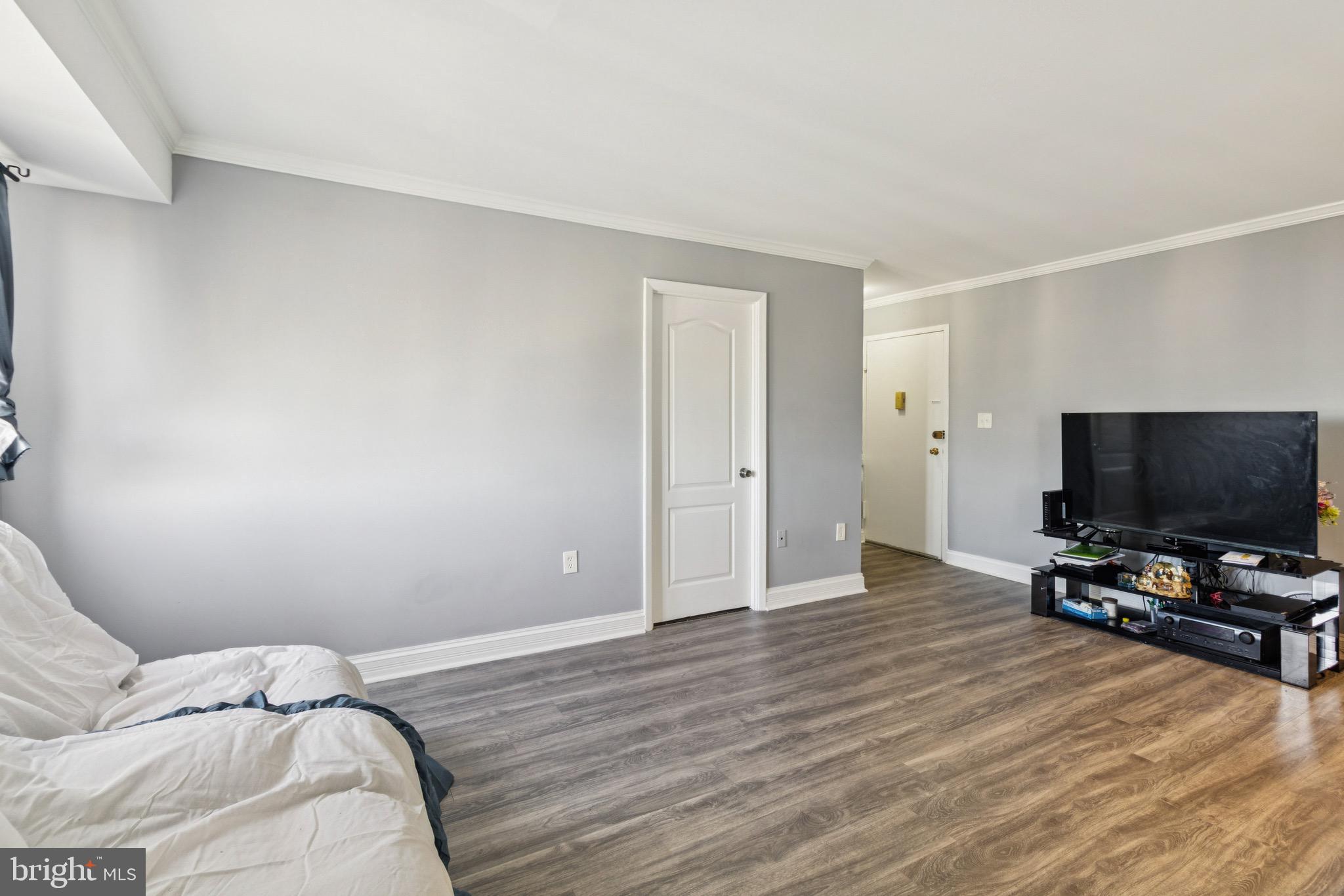 OCCOQUAN RIDGE CONDO - Residential