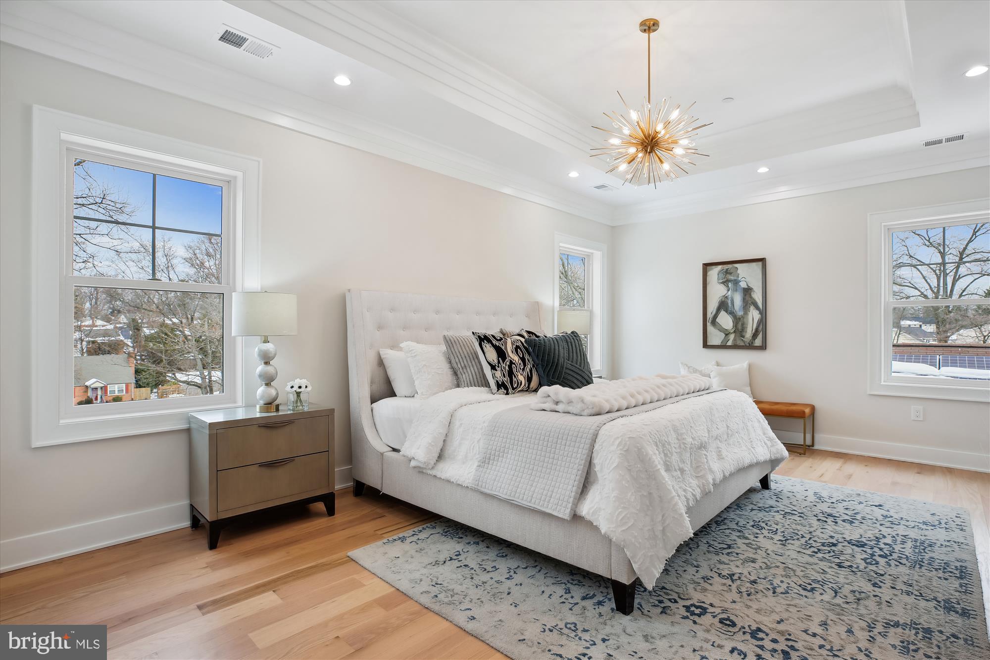 KENSINGTON HEIGHTS - Residential