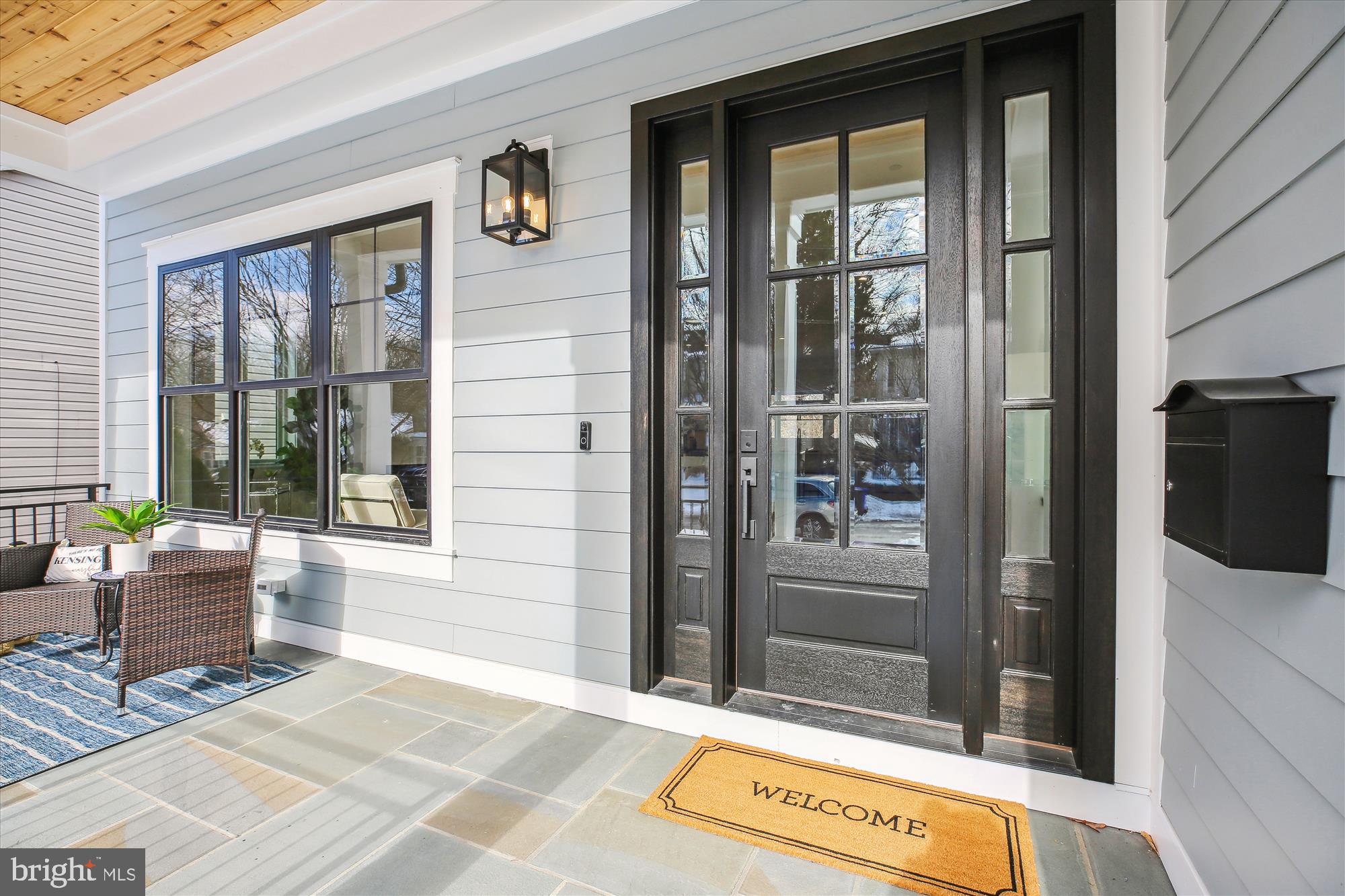 KENSINGTON HEIGHTS - Residential