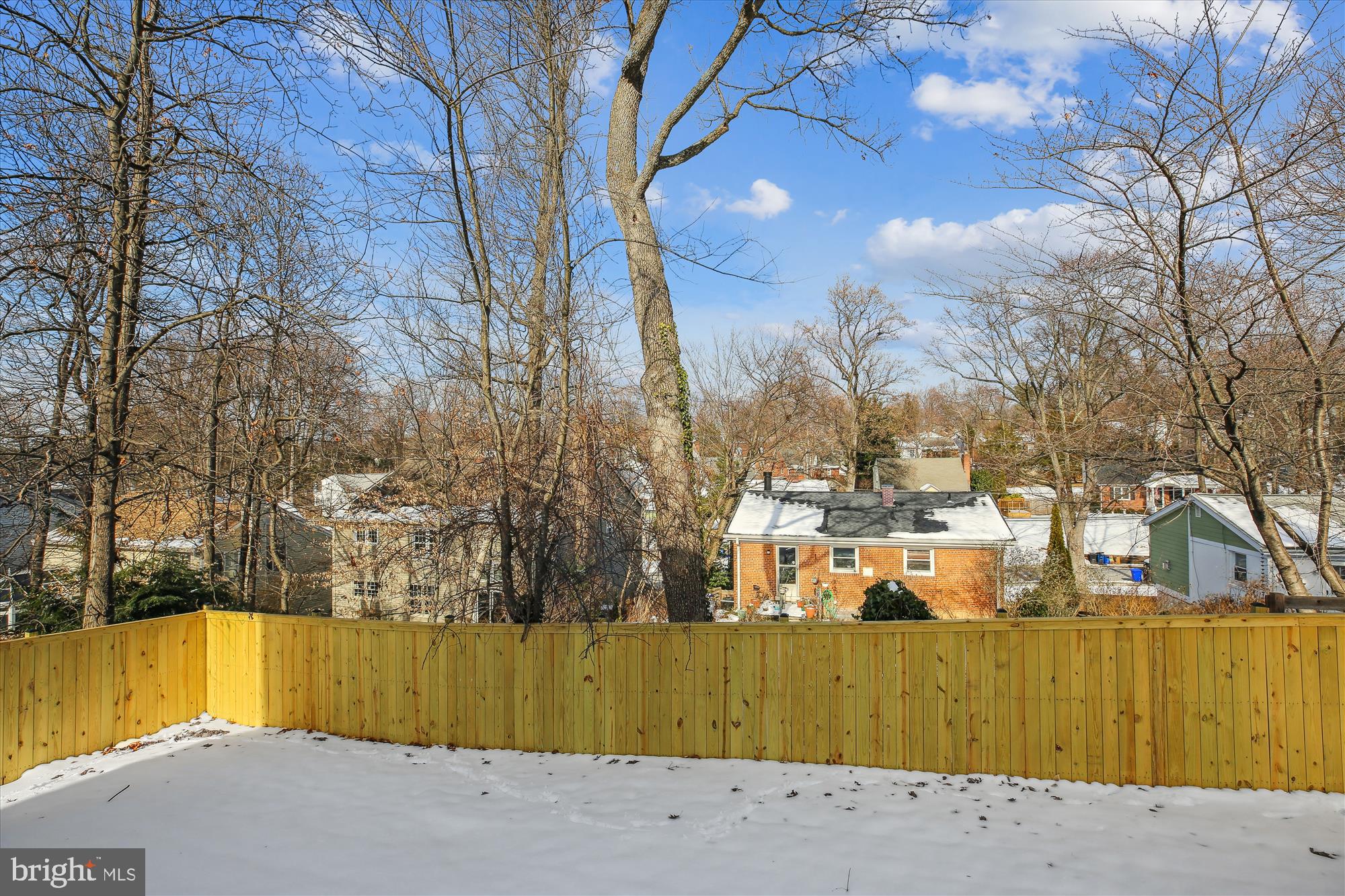 KENSINGTON HEIGHTS - Residential