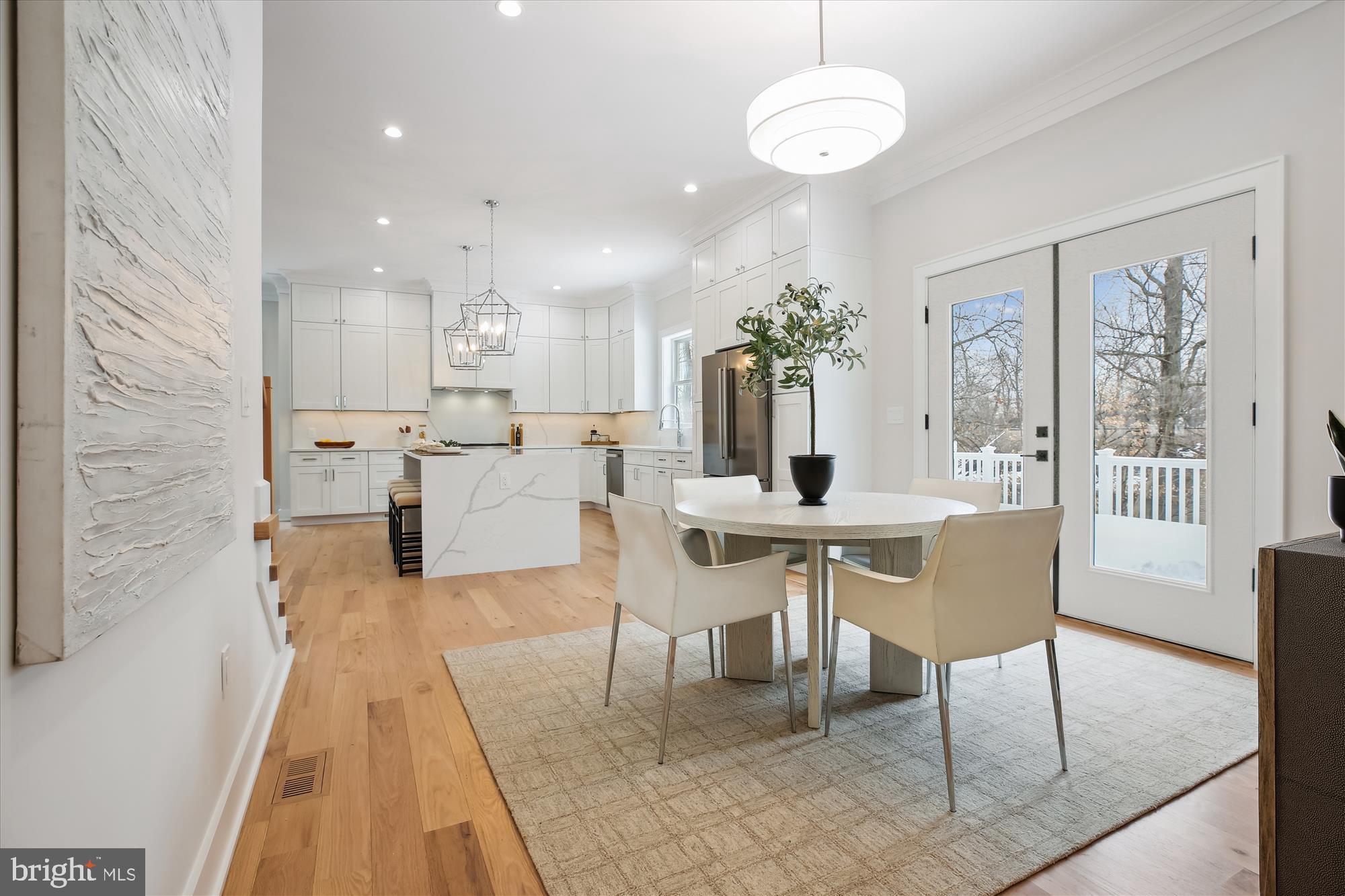 KENSINGTON HEIGHTS - Residential