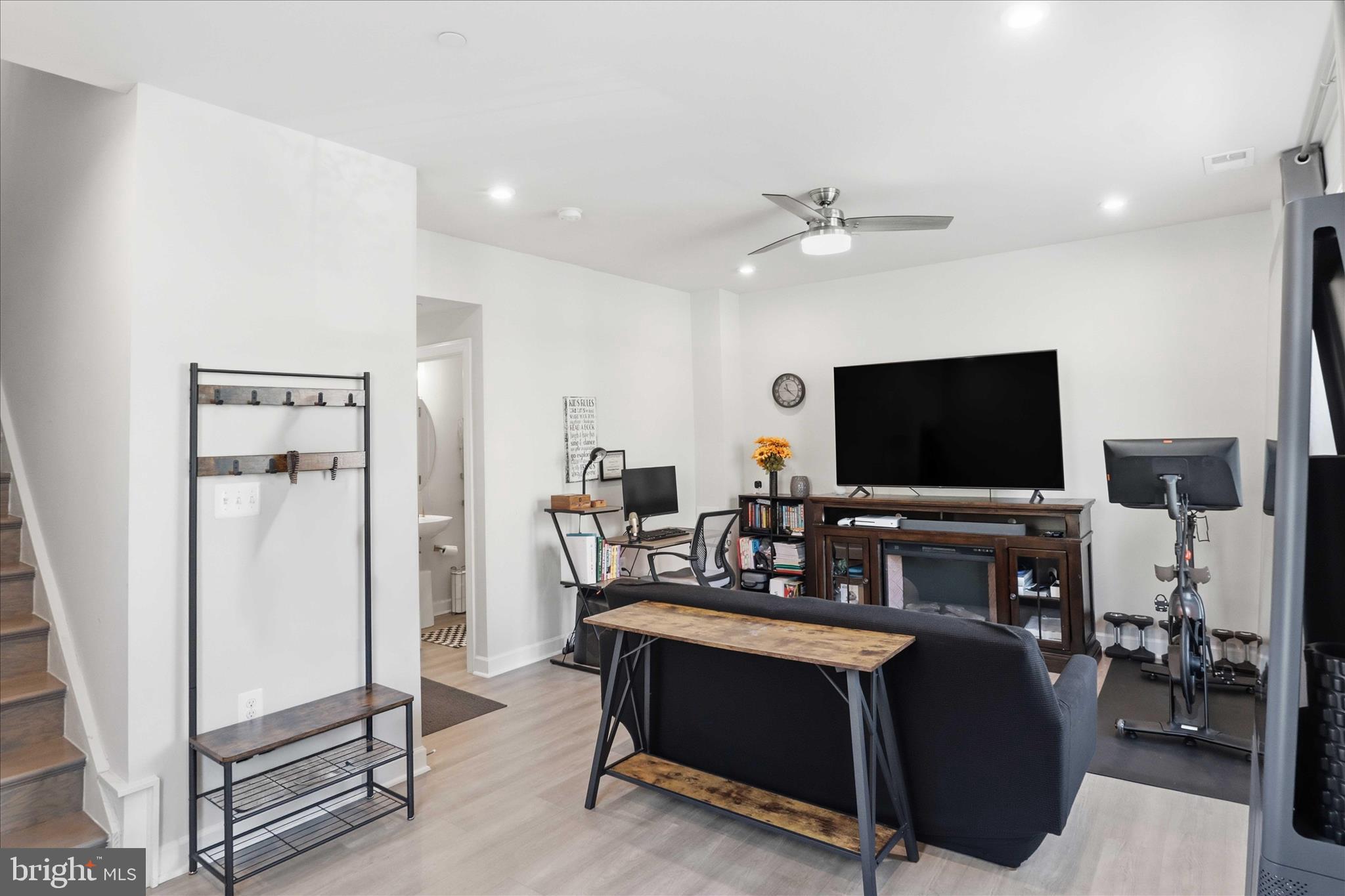 NORTH HILL - Residential