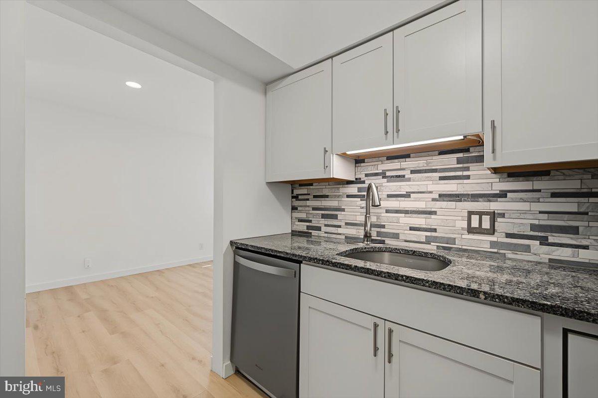 GREENE COUNTRIE VI - Residential