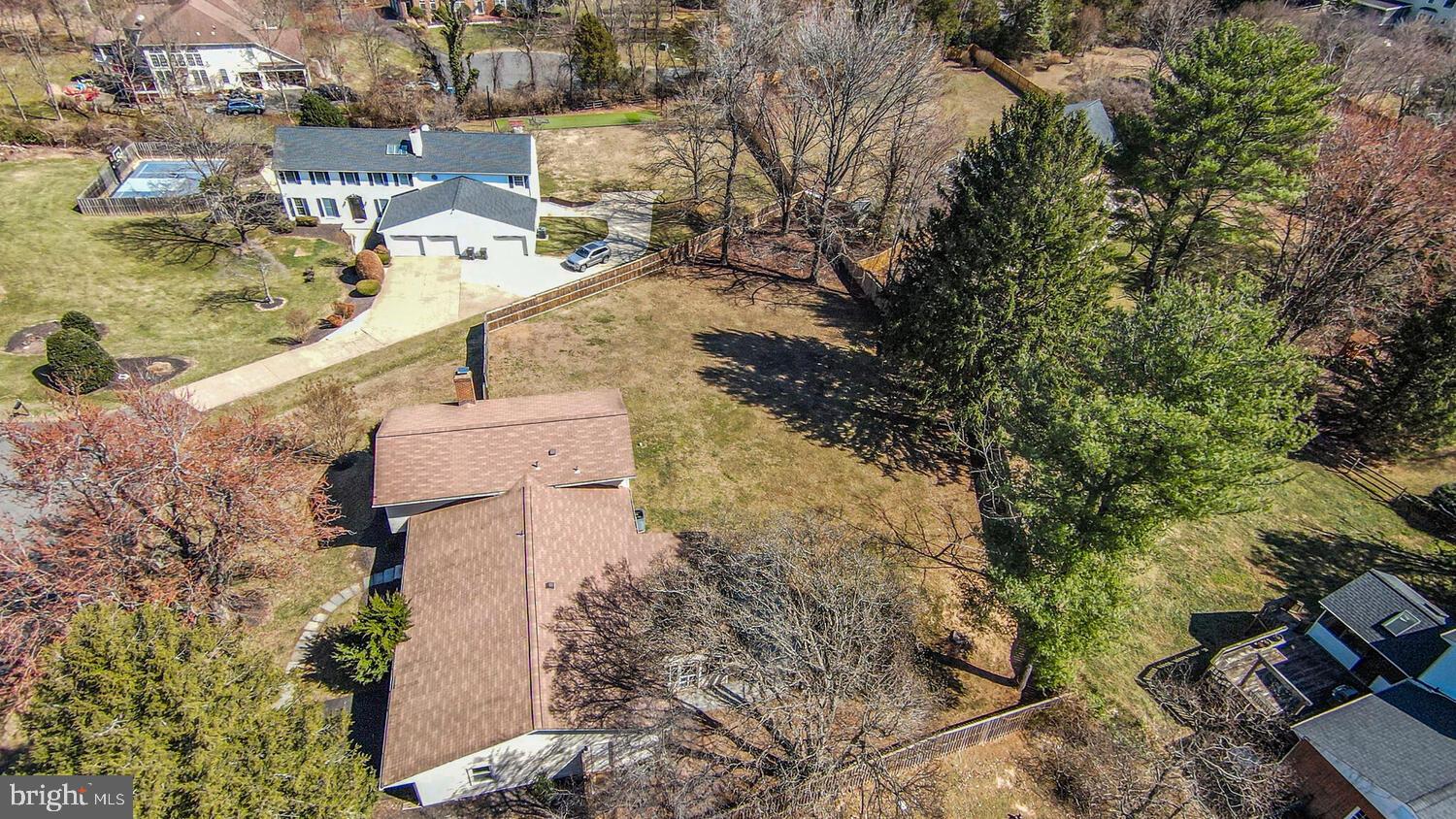 CLARKES LANDING - Residential