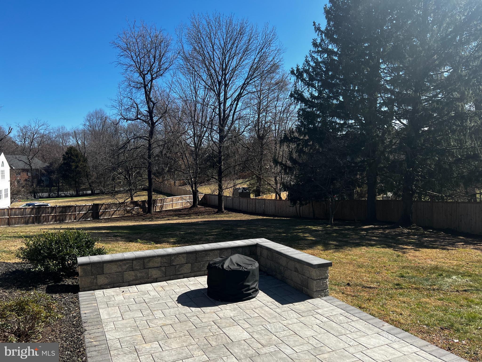 CLARKES LANDING - Residential
