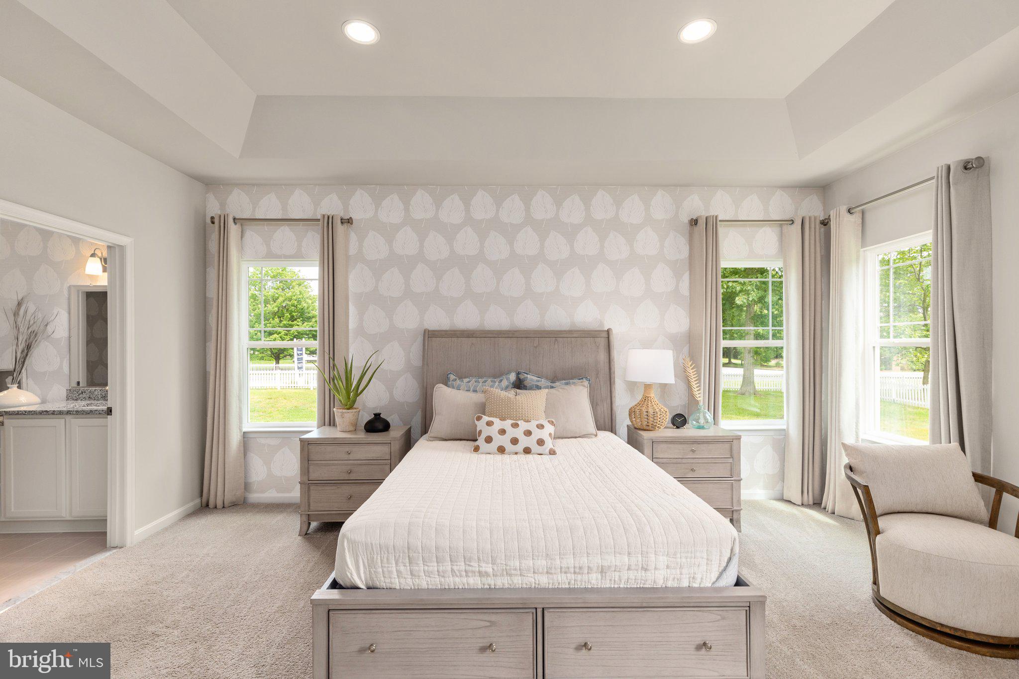 CAPTAIN'S COVE - Residential