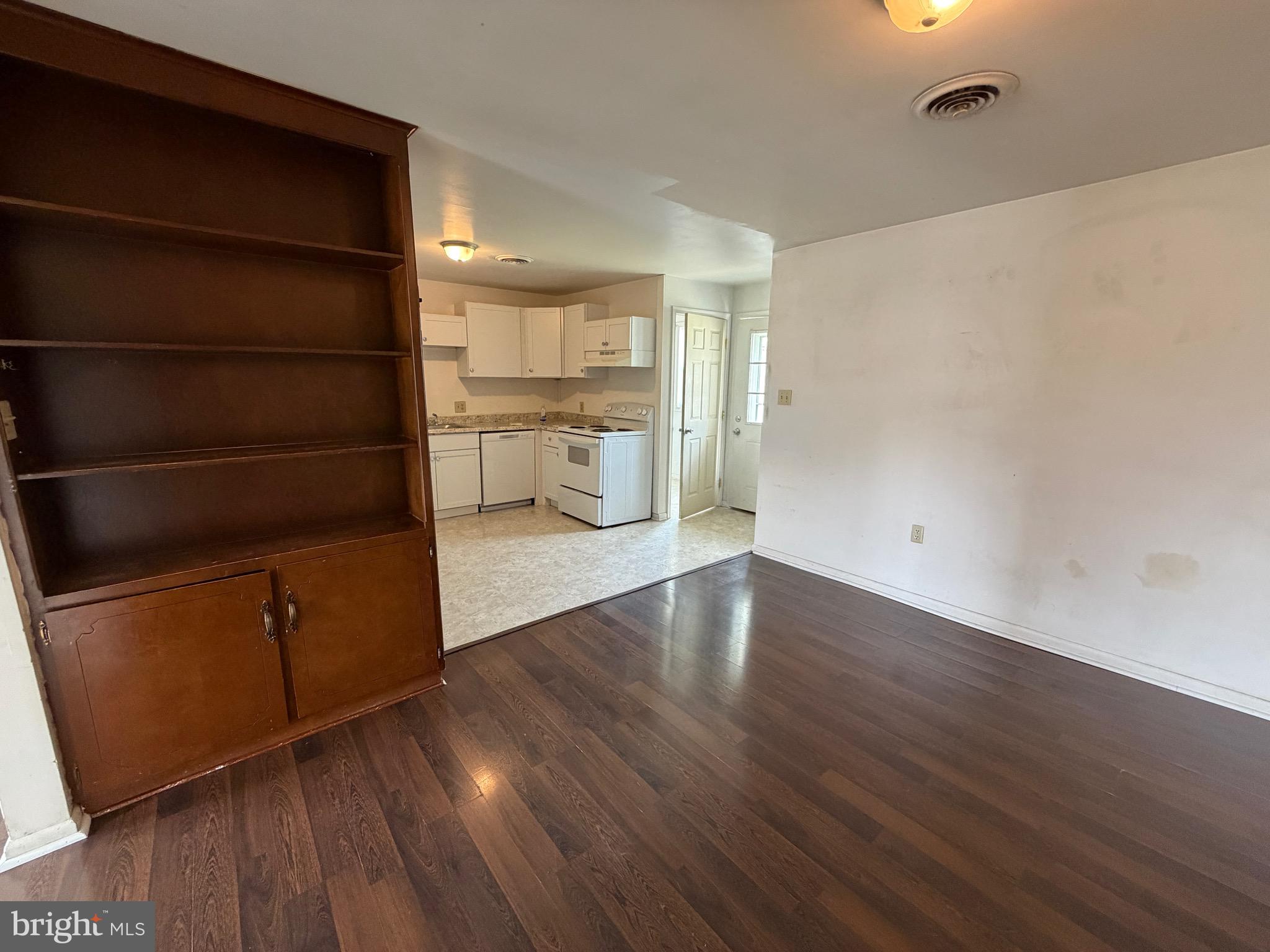 HAMILTON TWP - Residential
