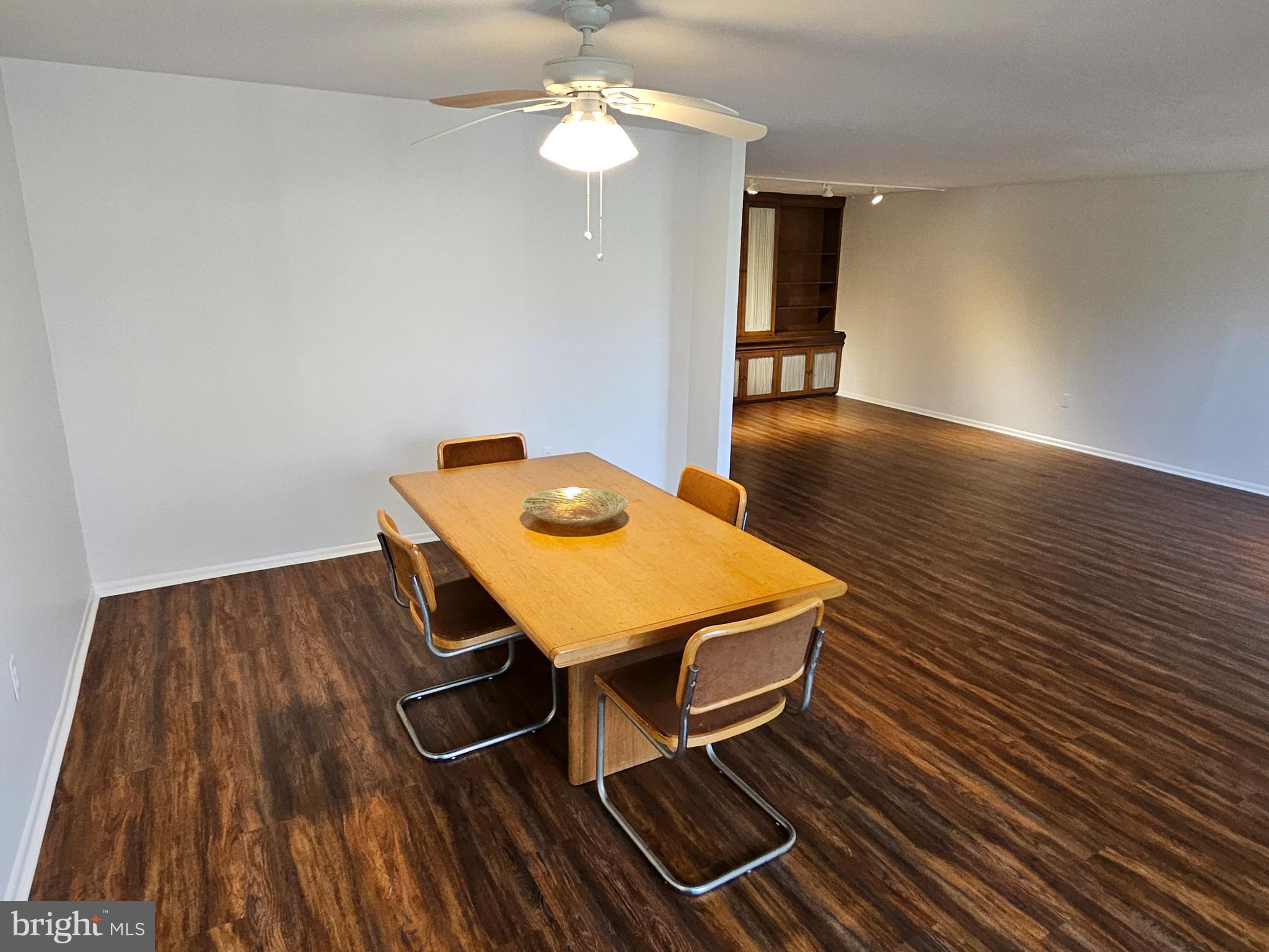 ELKINS PARK - Residential
