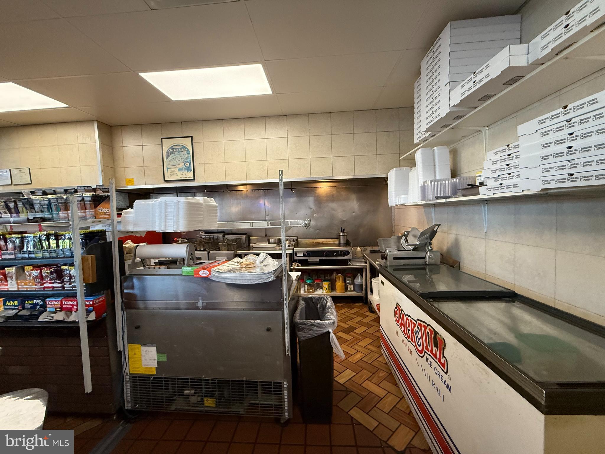 YEADON - Business Opportunity