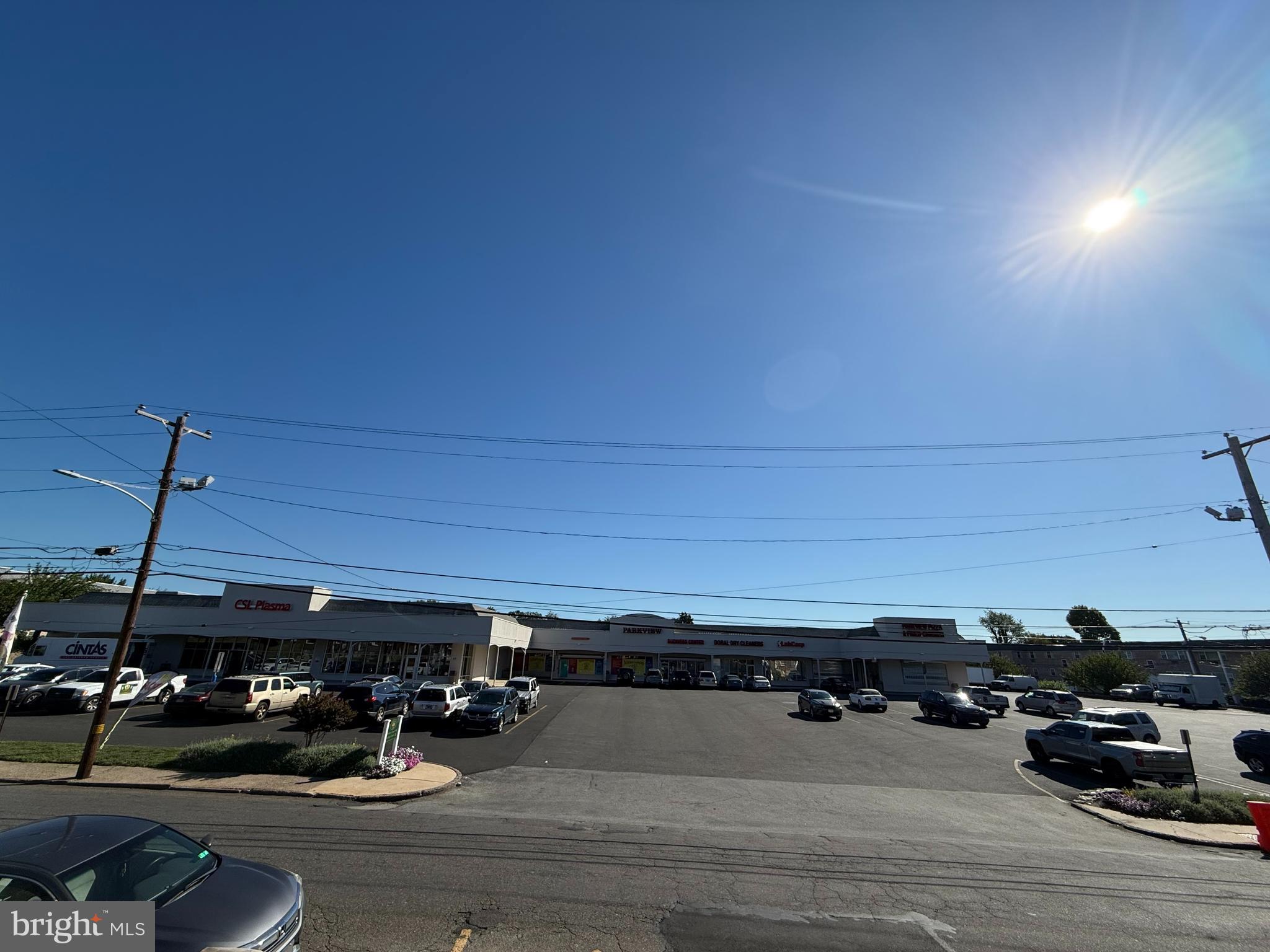 YEADON - Business Opportunity