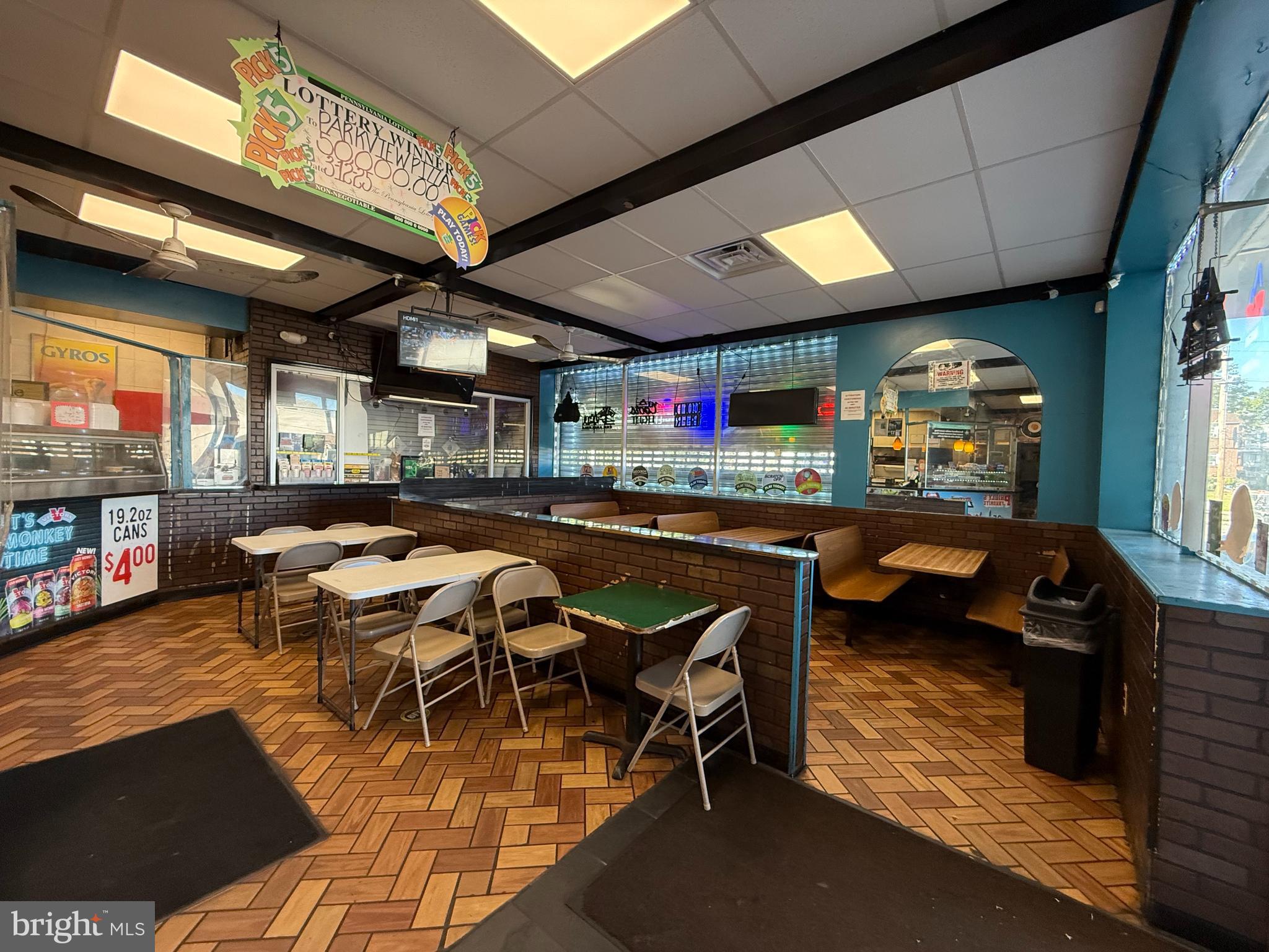YEADON - Business Opportunity