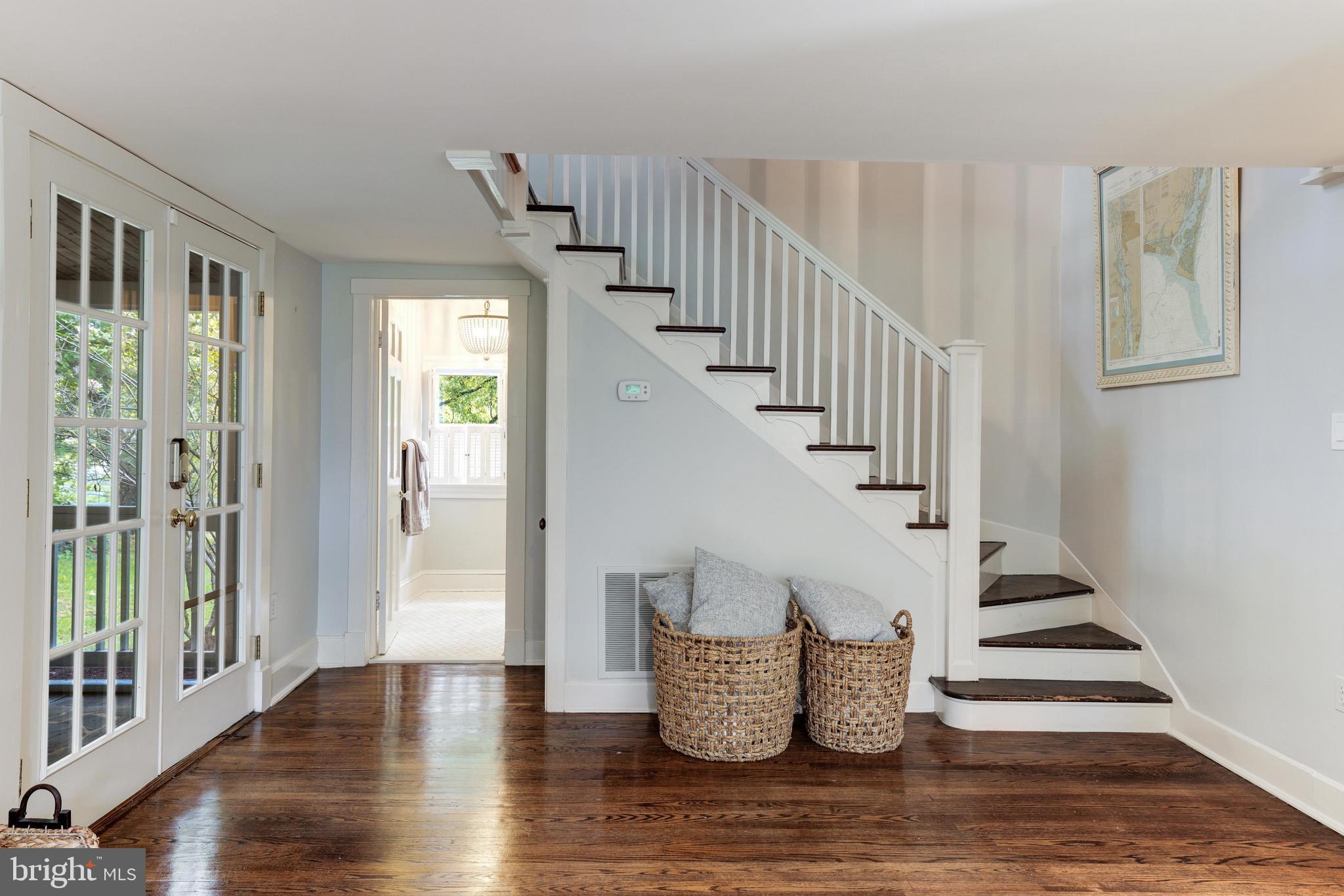 FORESTVILLE - Residential